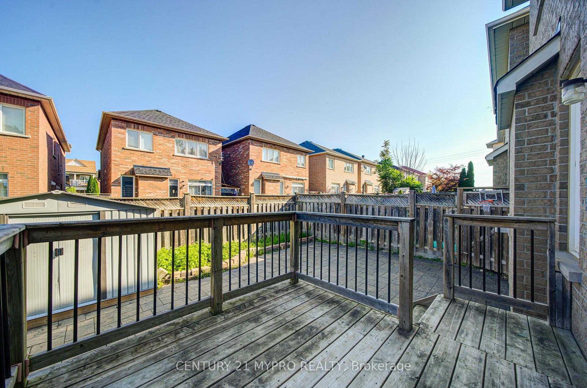 Photo 18 of 73 Pillar Rock Crescent, Markham, Victoria Manor-Jennings Gate — HOMEH