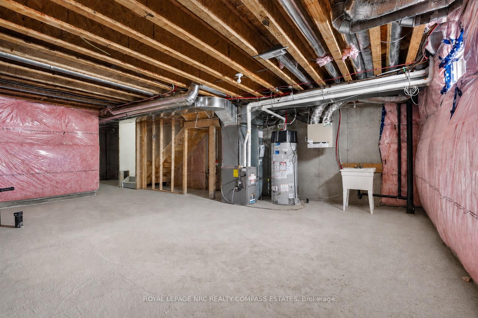 Photo 34 of 99 Keelson Street, Welland, Dain City — HOMEH