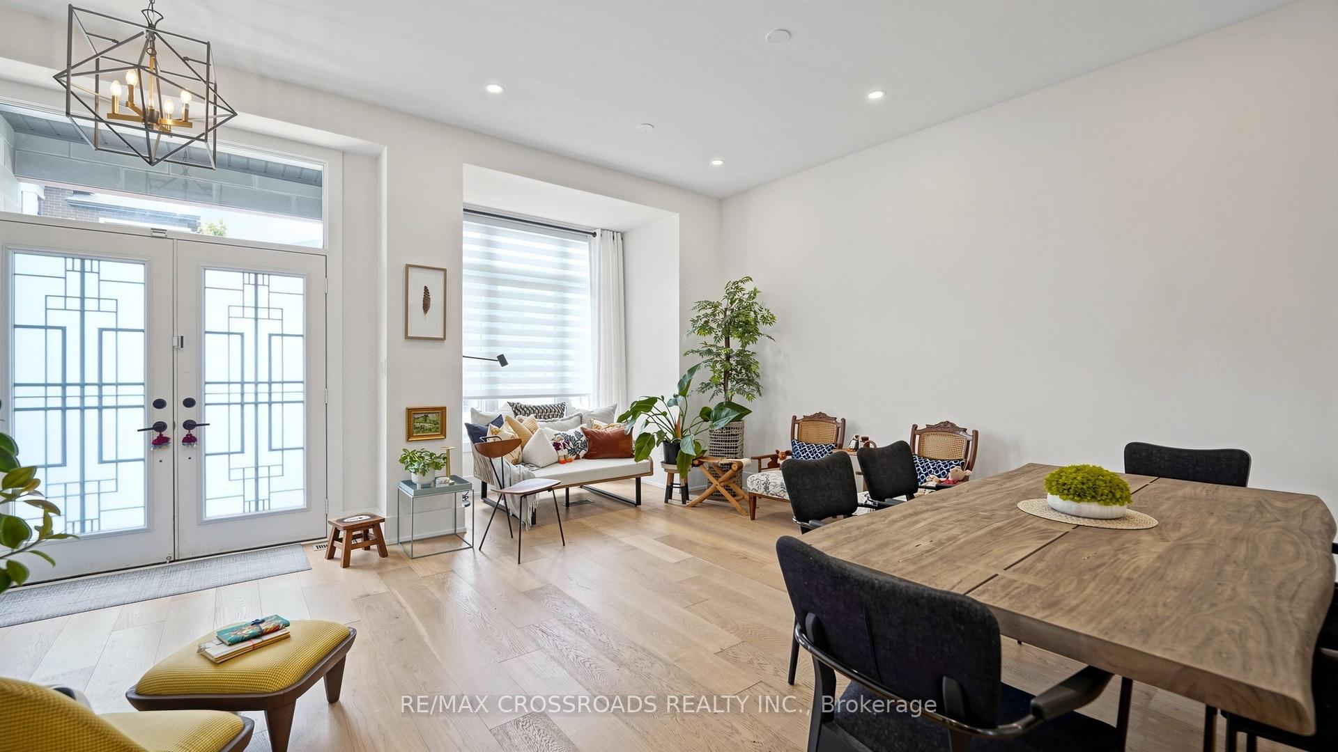Photo 14 of 17 Sam Priestley Avenue, Markham, Cornell — HOMEH