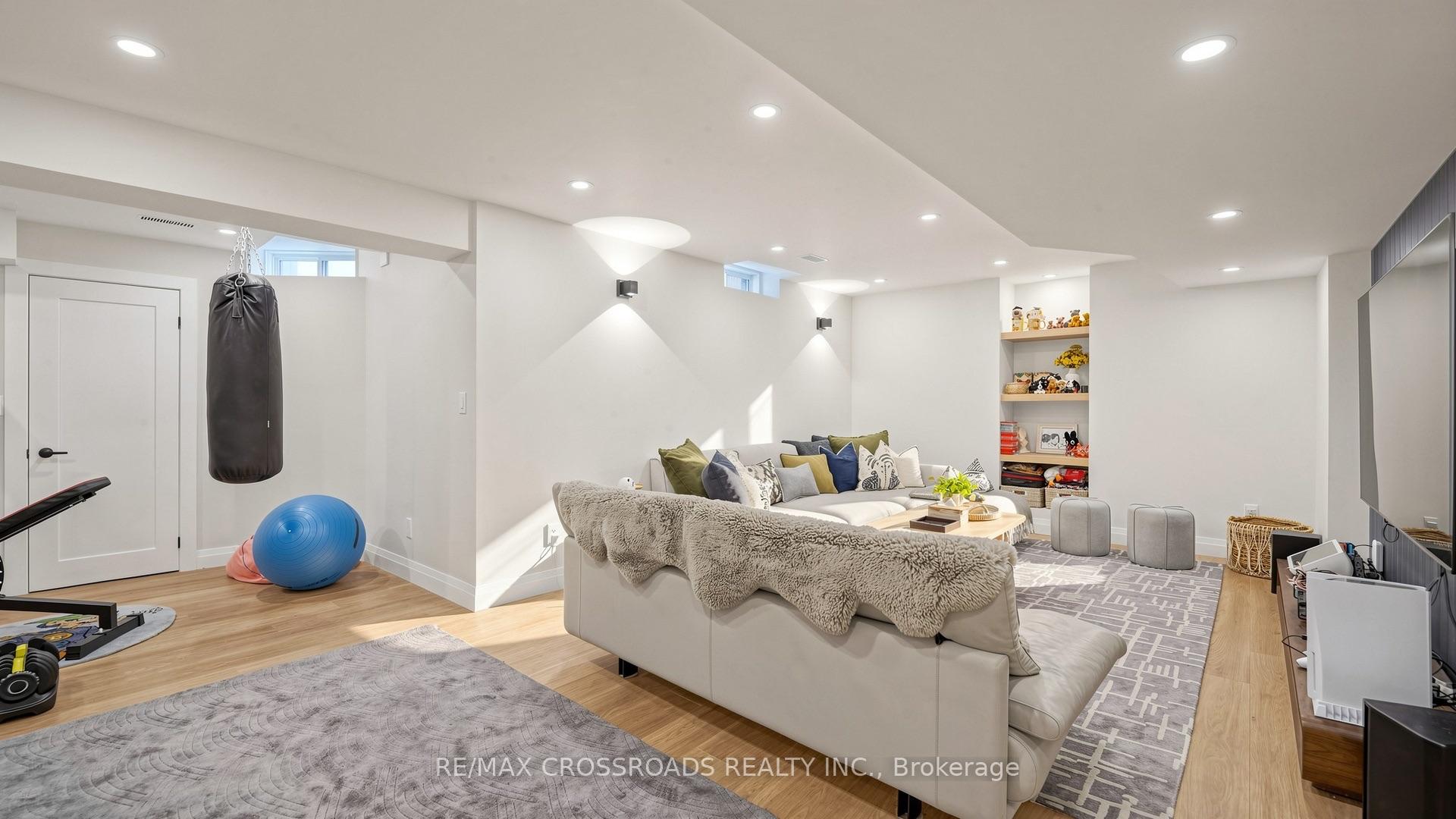 Photo 36 of 17 Sam Priestley Avenue, Markham, Cornell — HOMEH