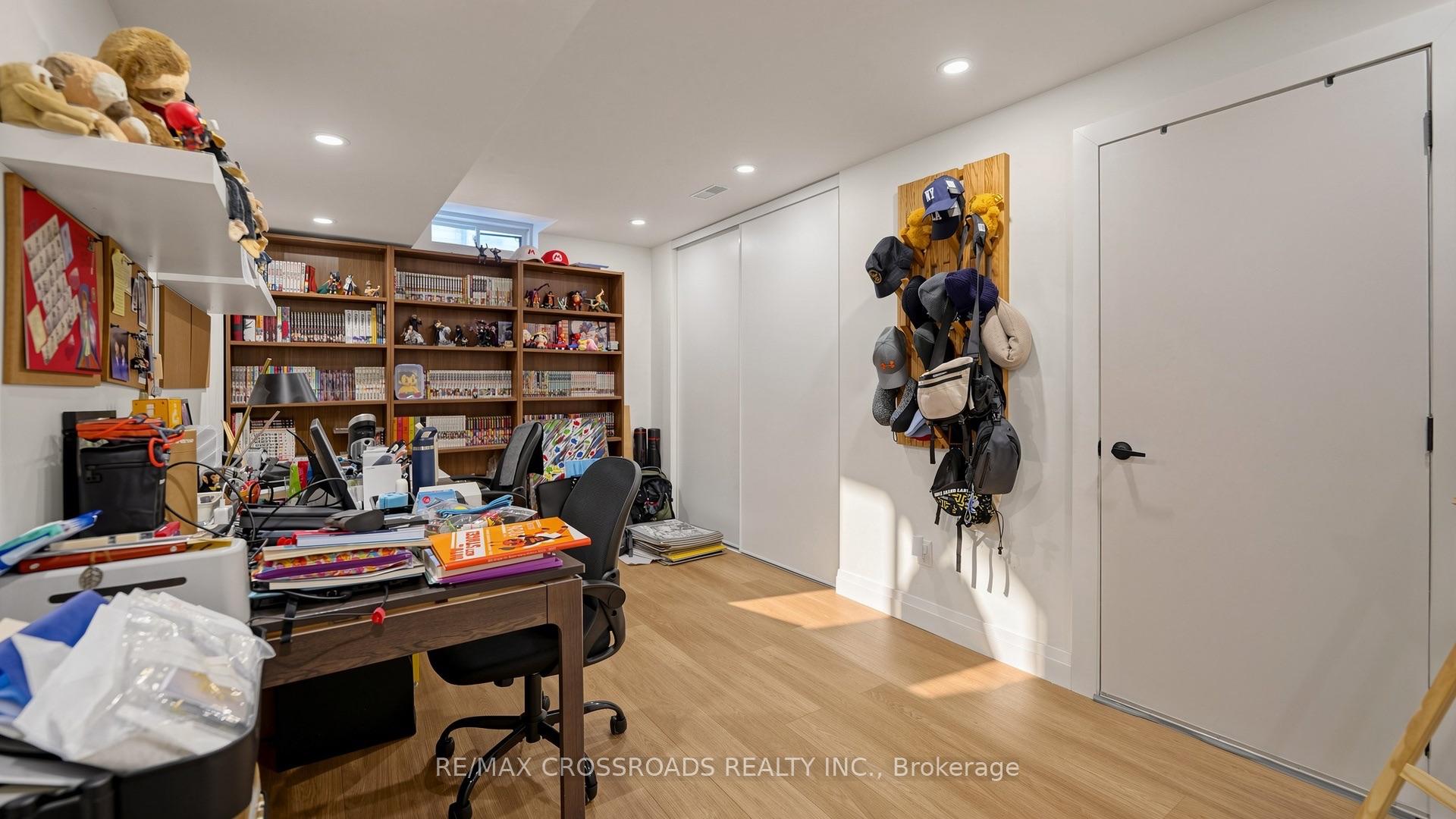 Photo 37 of 17 Sam Priestley Avenue, Markham, Cornell — HOMEH