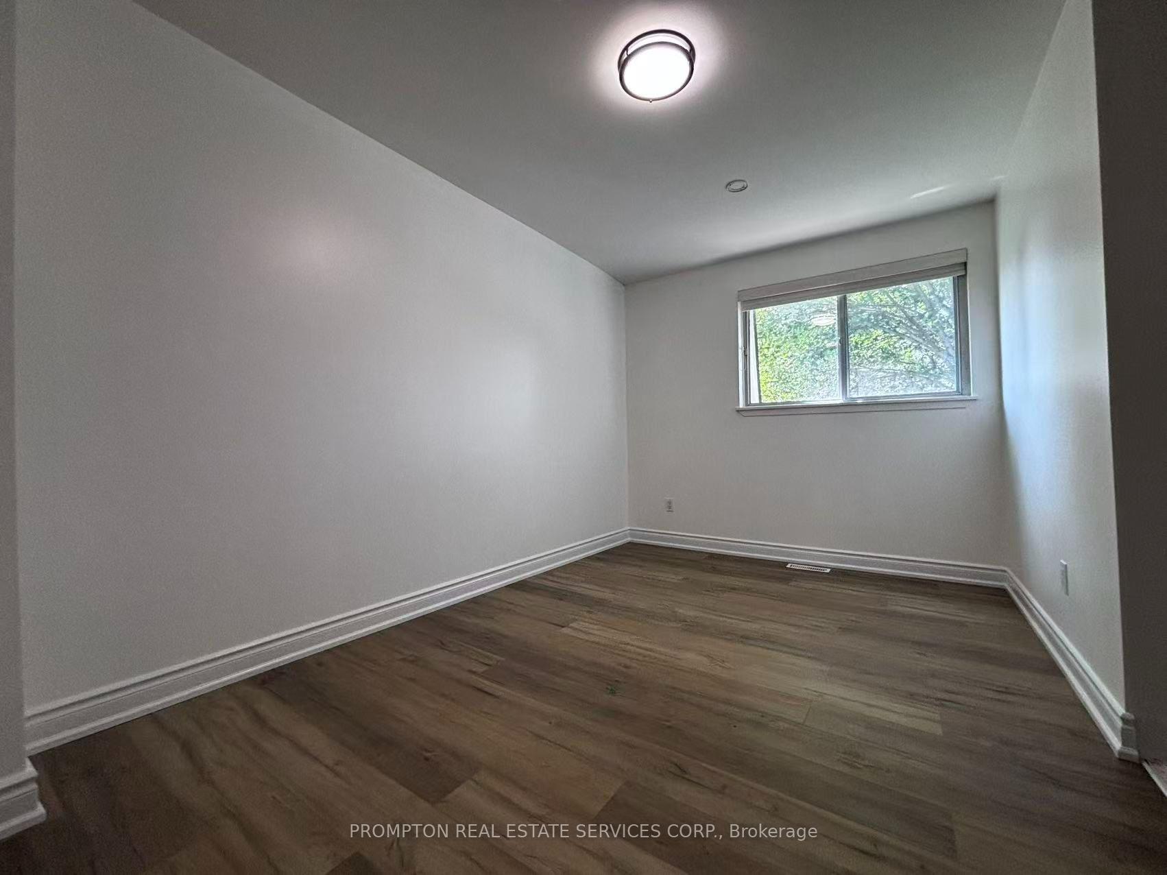 Photo 22 of 22 Poplar Crescent, Aurora, Aurora Highlands — HOMEH