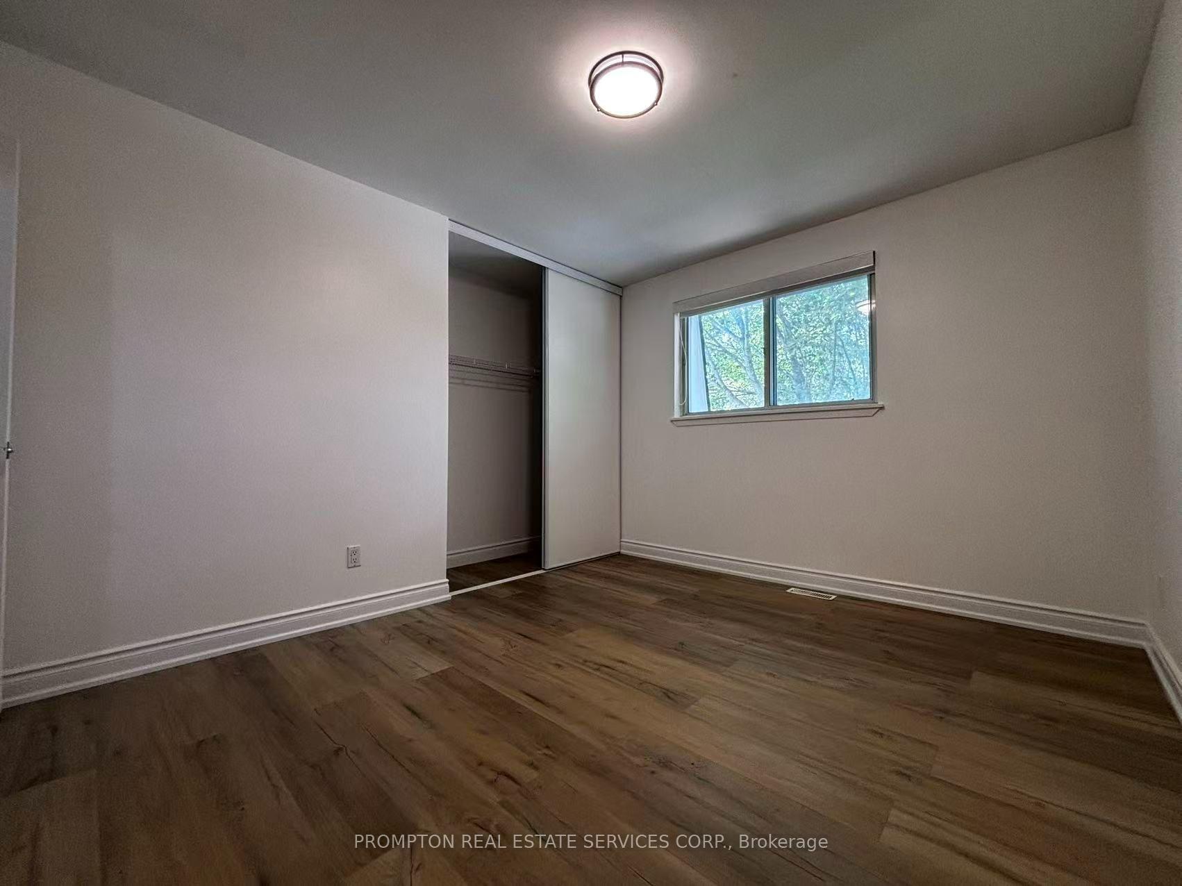 Photo 24 of 22 Poplar Crescent, Aurora, Aurora Highlands — HOMEH