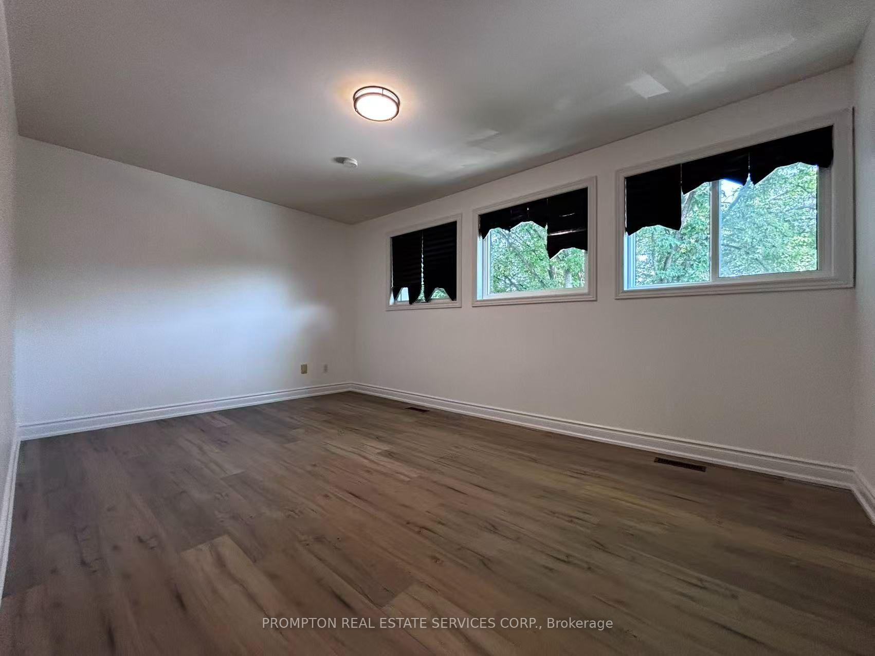 Photo 30 of 22 Poplar Crescent, Aurora, Aurora Highlands — HOMEH