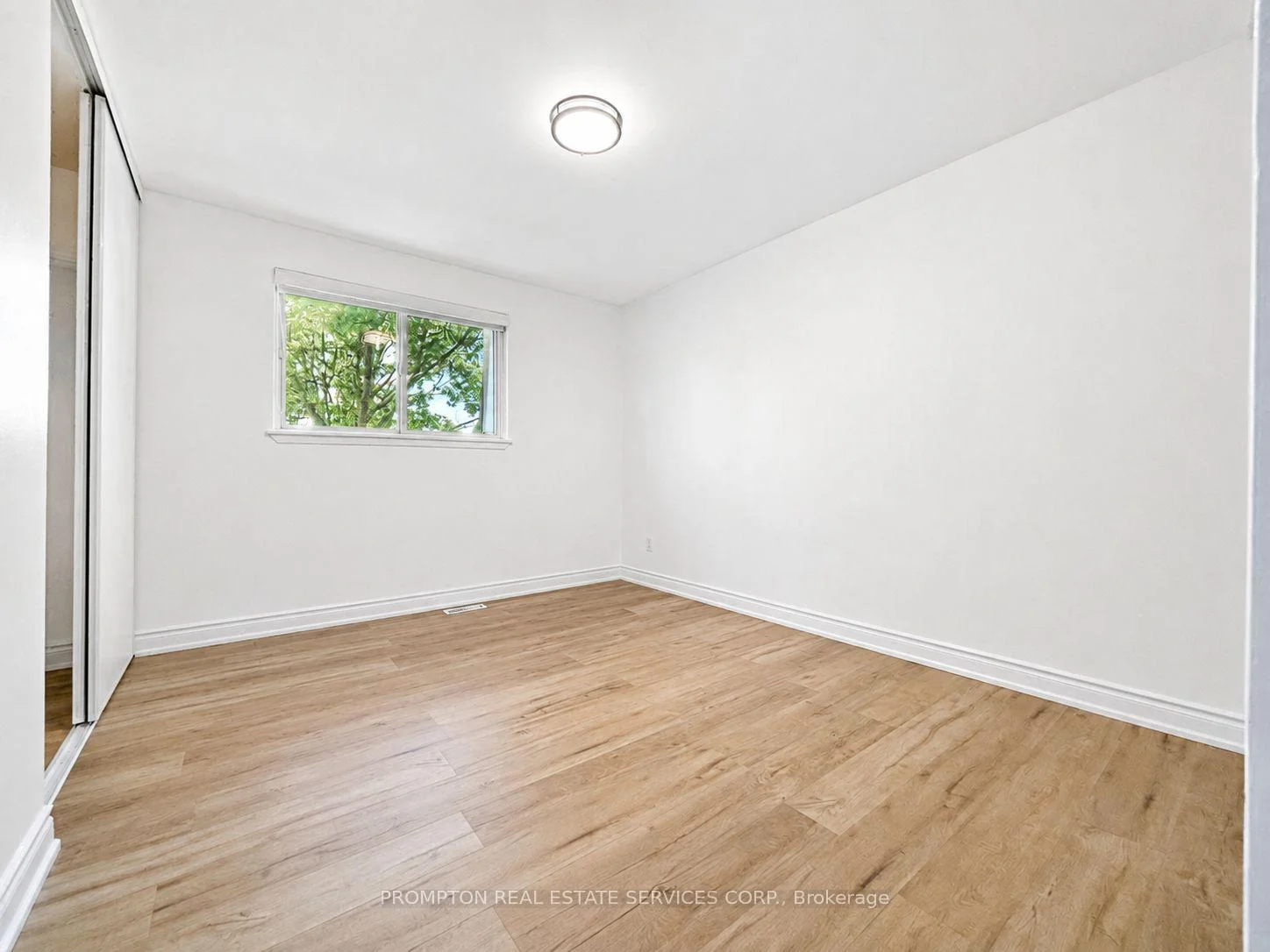 Photo 27 of 22 Poplar Crescent, Aurora, Aurora Highlands — HOMEH