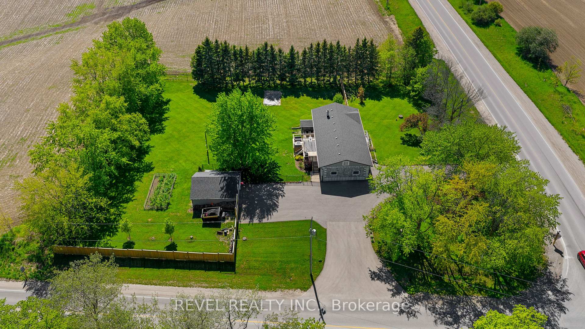Photo 2 of 6537 9 County Road, Clearview, Rural Clearview — HOMEH