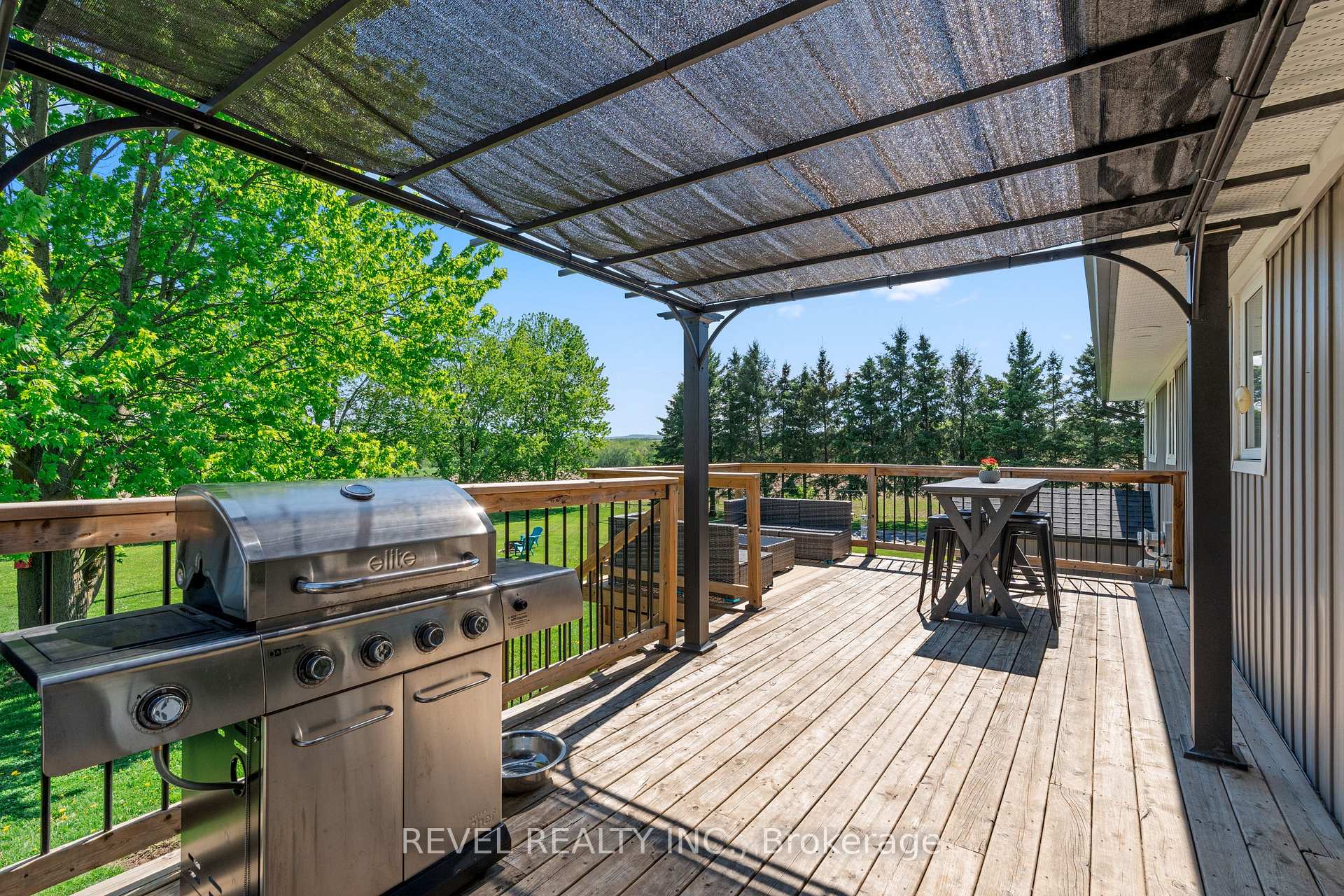 Photo 27 of 6537 9 County Road, Clearview, Rural Clearview — HOMEH