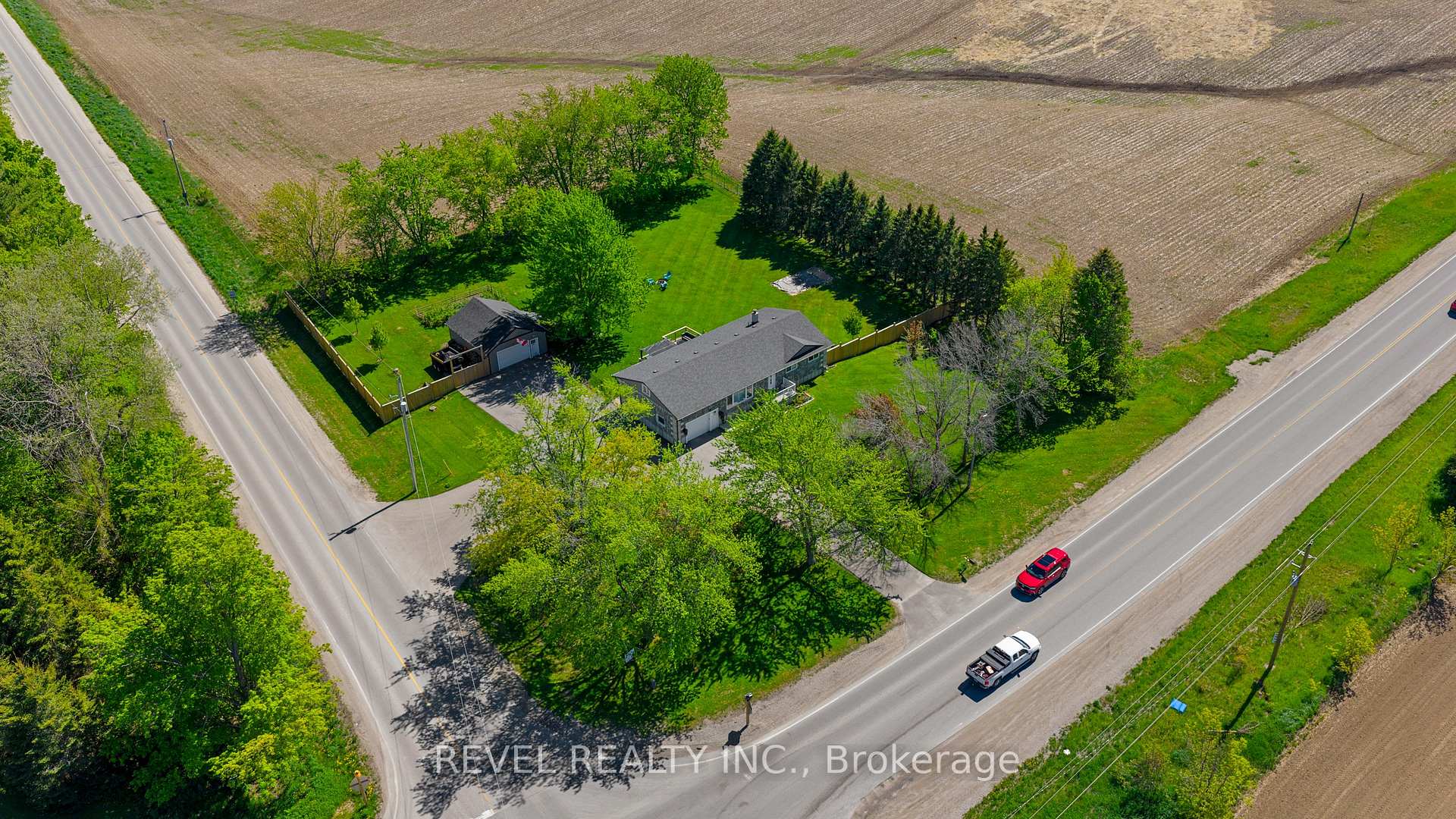 Photo 34 of 6537 9 County Road, Clearview, Rural Clearview — HOMEH