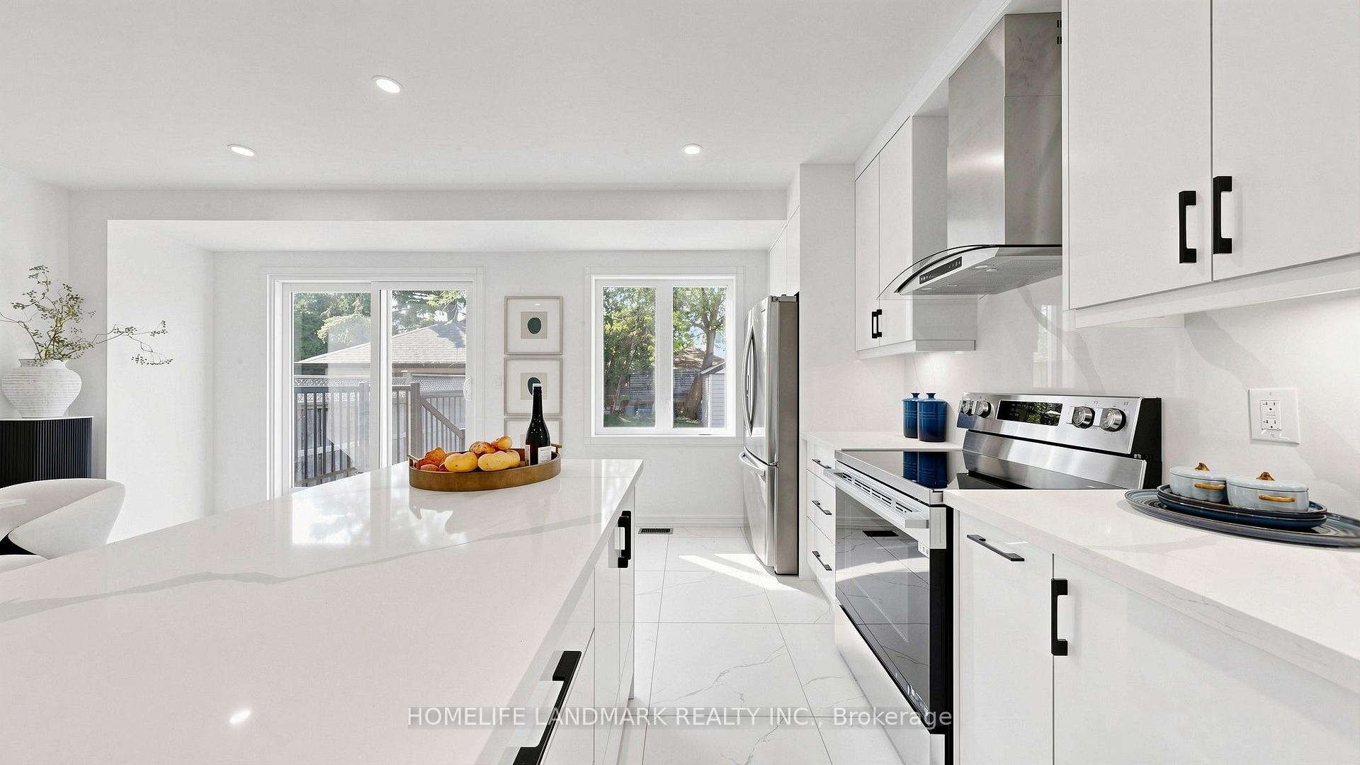 Photo 42 of 88 Waniska Avenue, Etobicoke, Stonegate-Queensway — HOMEH