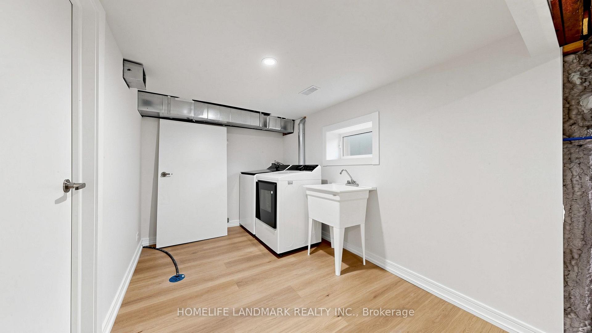 Photo 82 of 88 Waniska Avenue, Etobicoke, Stonegate-Queensway — HOMEH