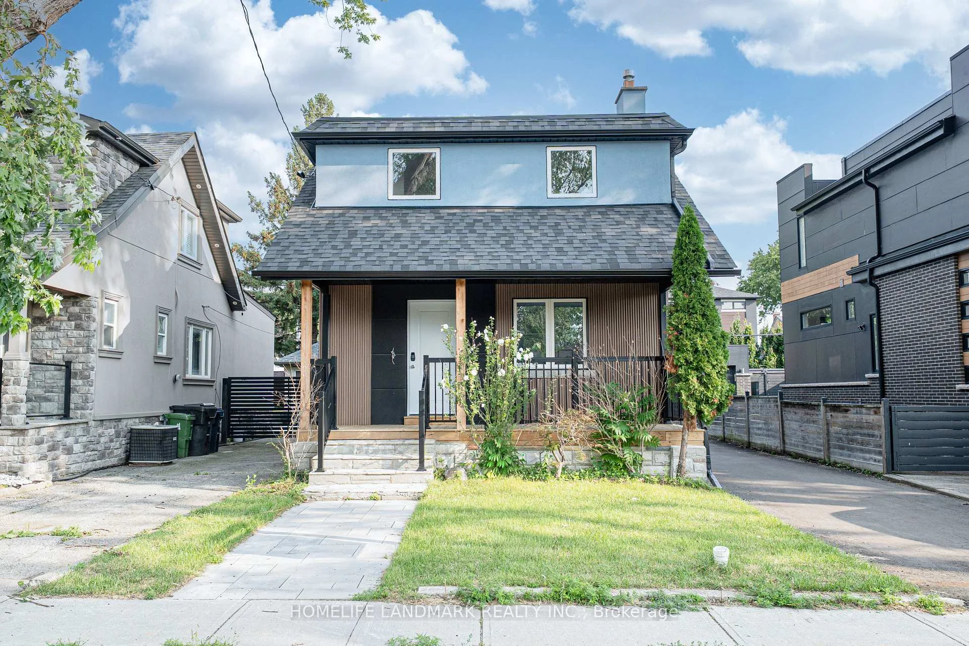 Photo 5 of 88 Waniska Avenue, Etobicoke, Stonegate-Queensway — HOMEH