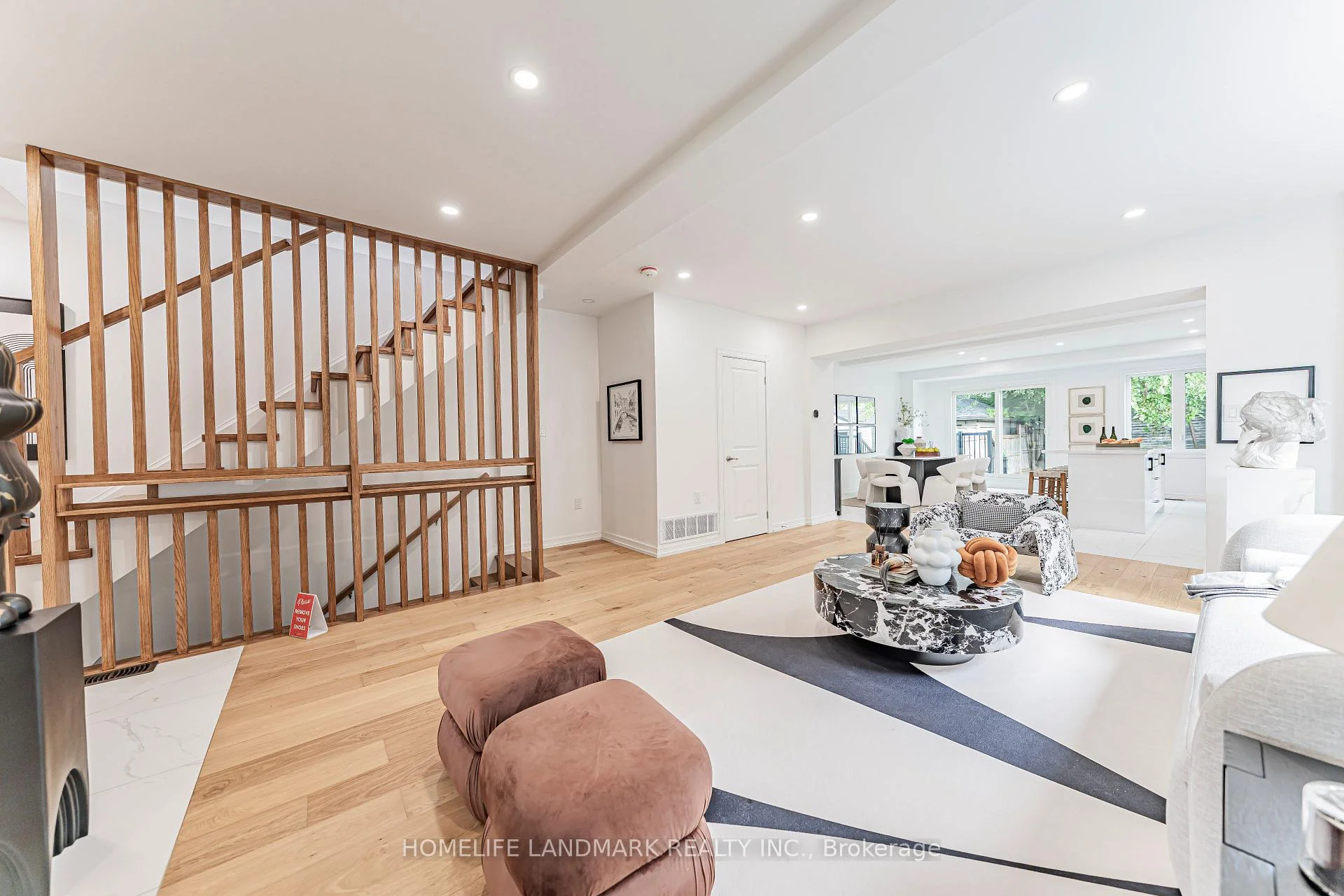 Photo 9 of 88 Waniska Avenue, Etobicoke, Stonegate-Queensway — HOMEH