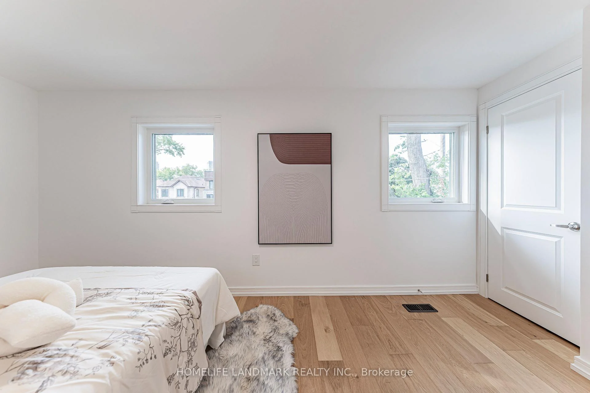 Photo 27 of 88 Waniska Avenue, Etobicoke, Stonegate-Queensway — HOMEH