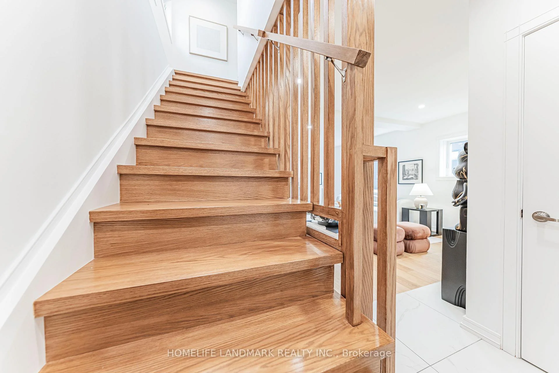 Photo 67 of 88 Waniska Avenue, Etobicoke, Stonegate-Queensway — HOMEH