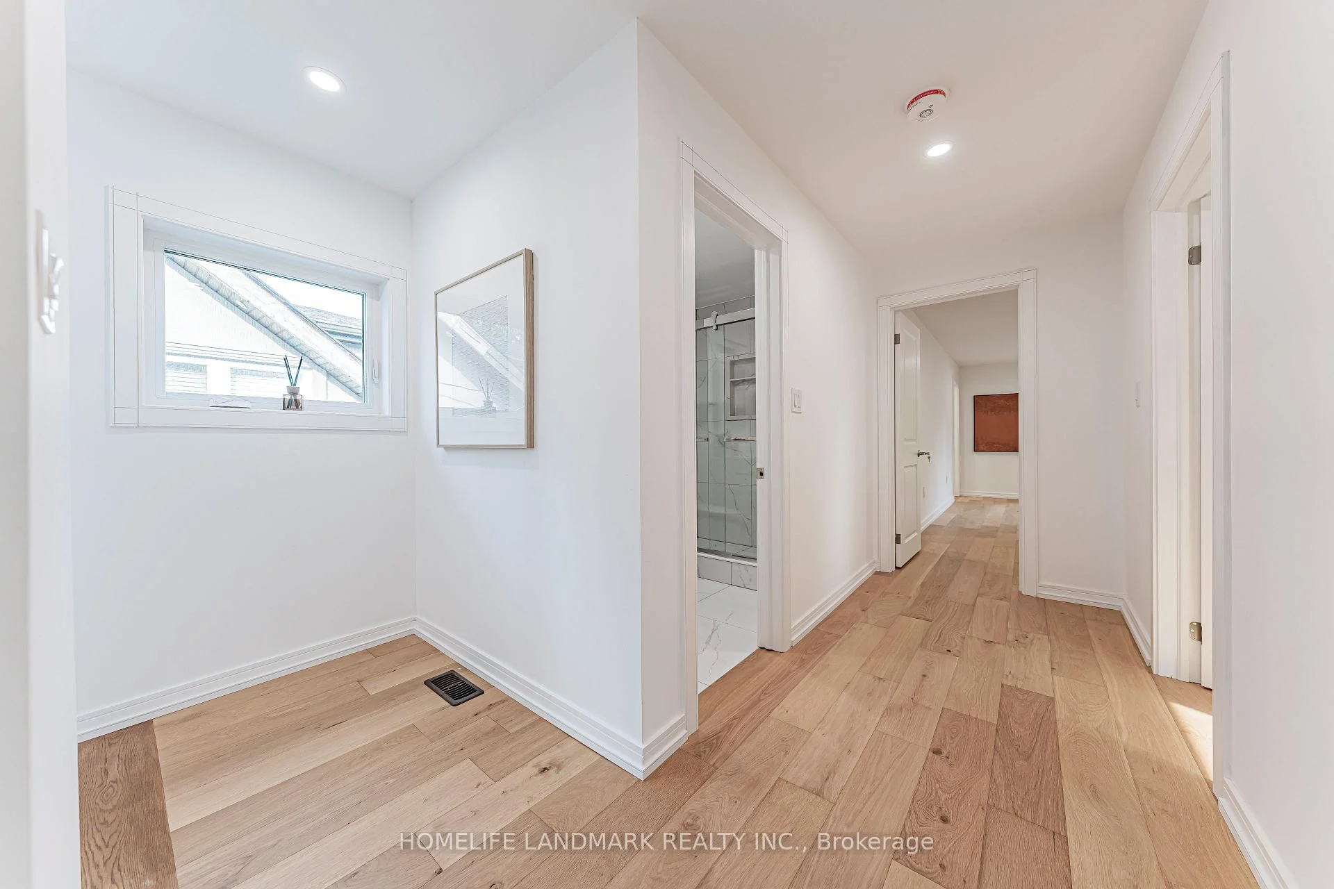 Photo 69 of 88 Waniska Avenue, Etobicoke, Stonegate-Queensway — HOMEH