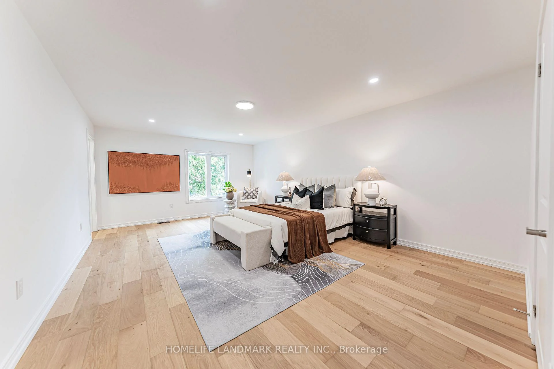 Photo 71 of 88 Waniska Avenue, Etobicoke, Stonegate-Queensway — HOMEH