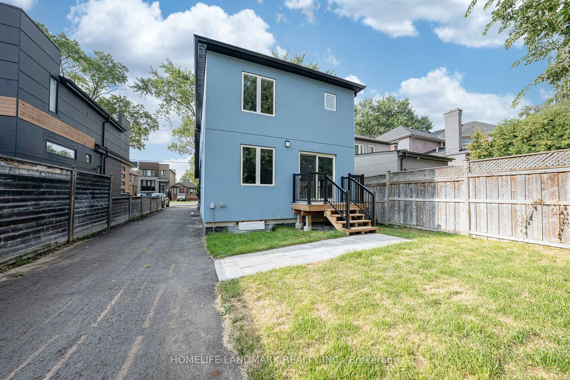 Photo 87 of 88 Waniska Avenue, Etobicoke, Stonegate-Queensway — HOMEH