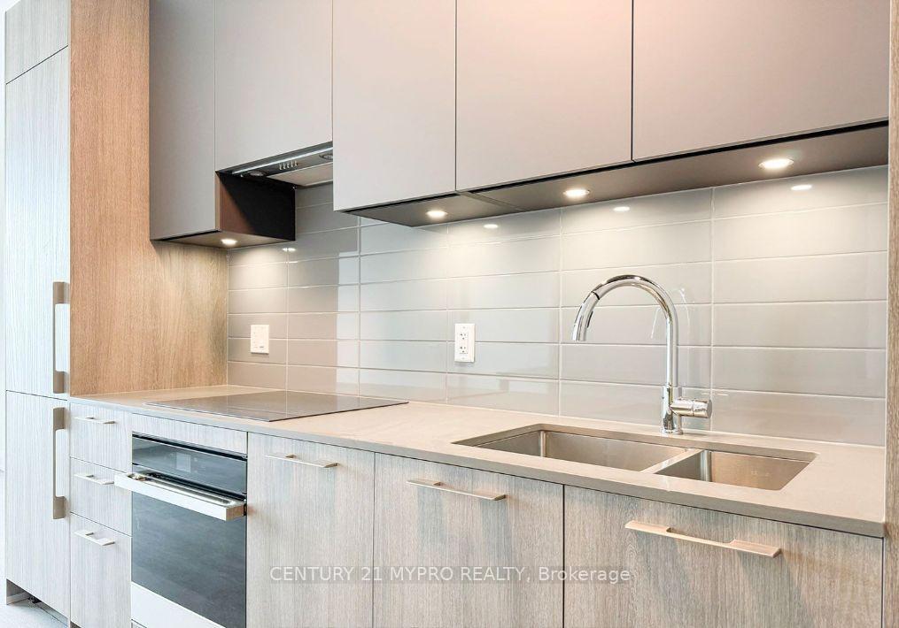 Photo 5 of Unit 2501, 18 Water Walk Drive, Markham, Unionville — HOMEH