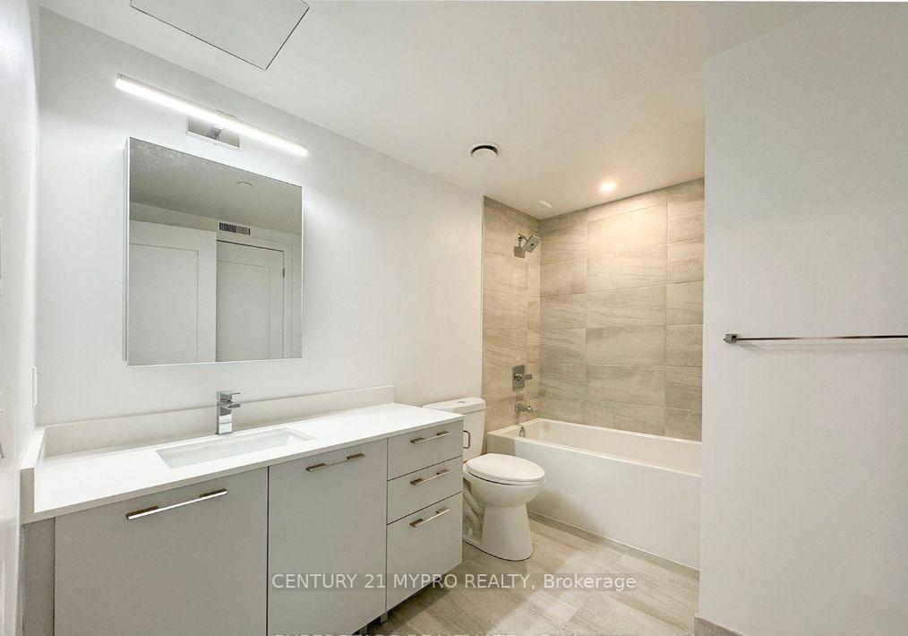 Photo 11 of Unit 2501, 18 Water Walk Drive, Markham, Unionville — HOMEH