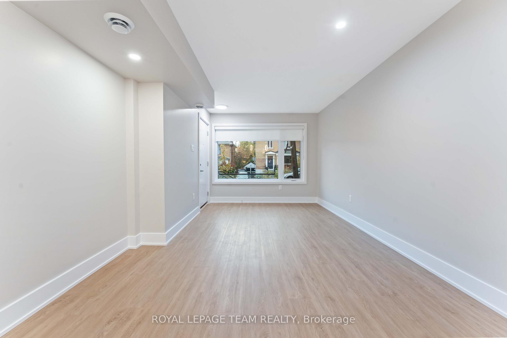 Photo 4 of Unit 1, 115 Springfield Road, Ottawa, Lindenlea — HOMEH