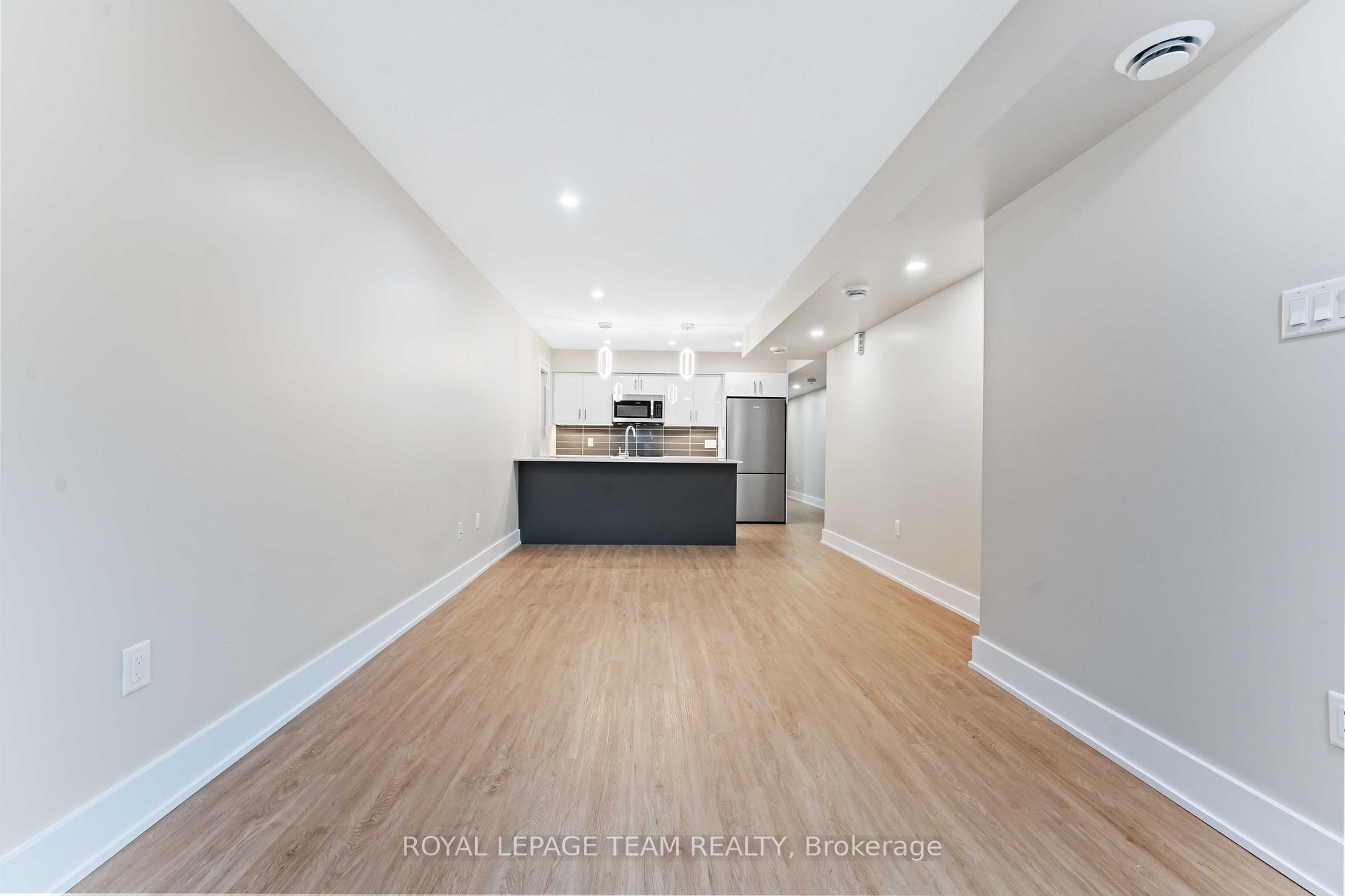Photo 6 of Unit 1, 115 Springfield Road, Ottawa, Lindenlea — HOMEH