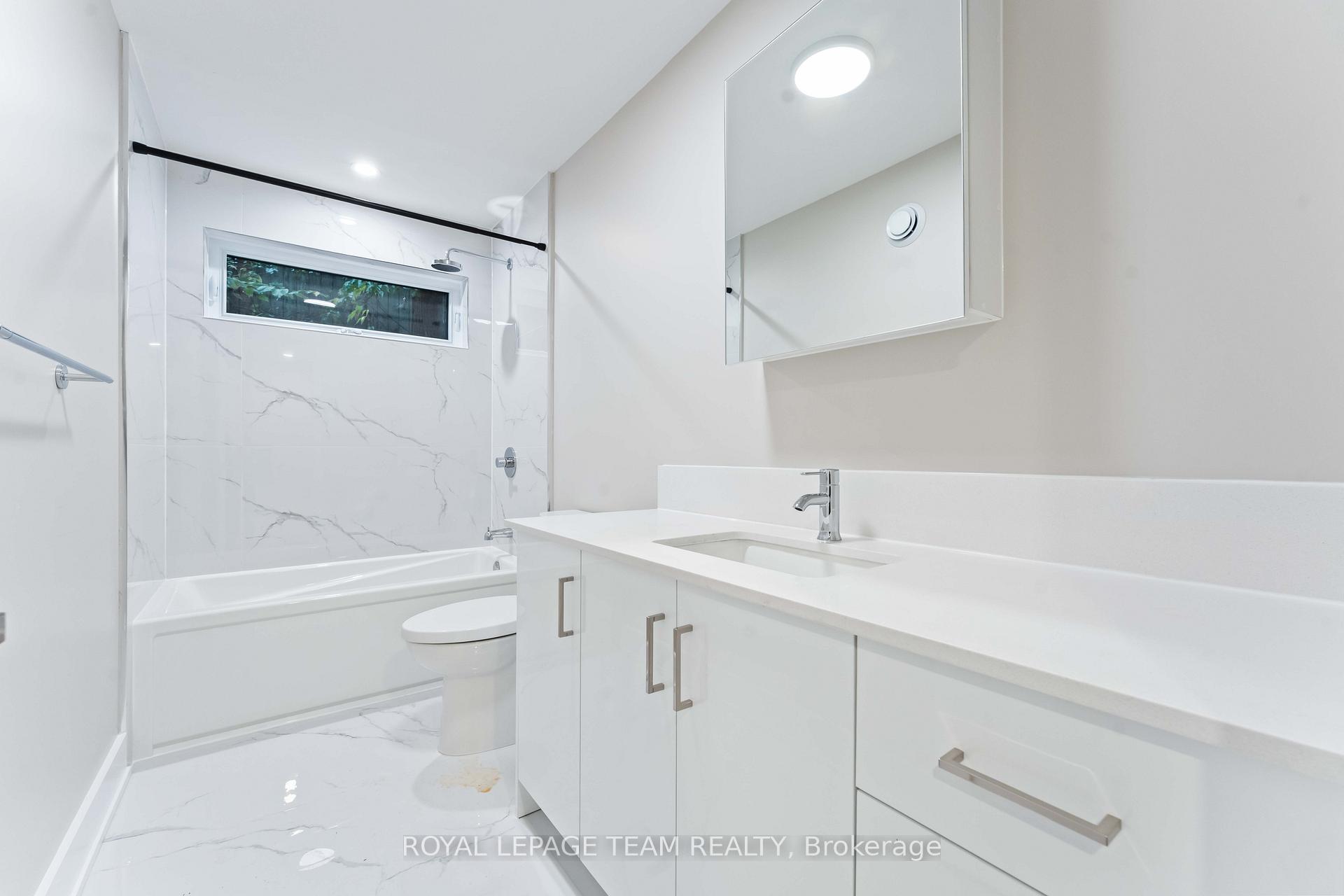 Photo 14 of Unit 1, 115 Springfield Road, Ottawa, Lindenlea — HOMEH