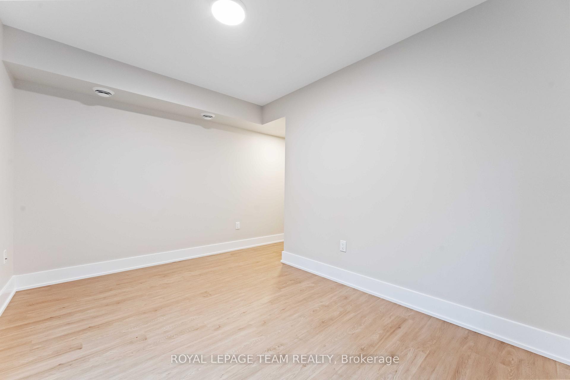 Photo 22 of Unit 1, 115 Springfield Road, Ottawa, Lindenlea — HOMEH