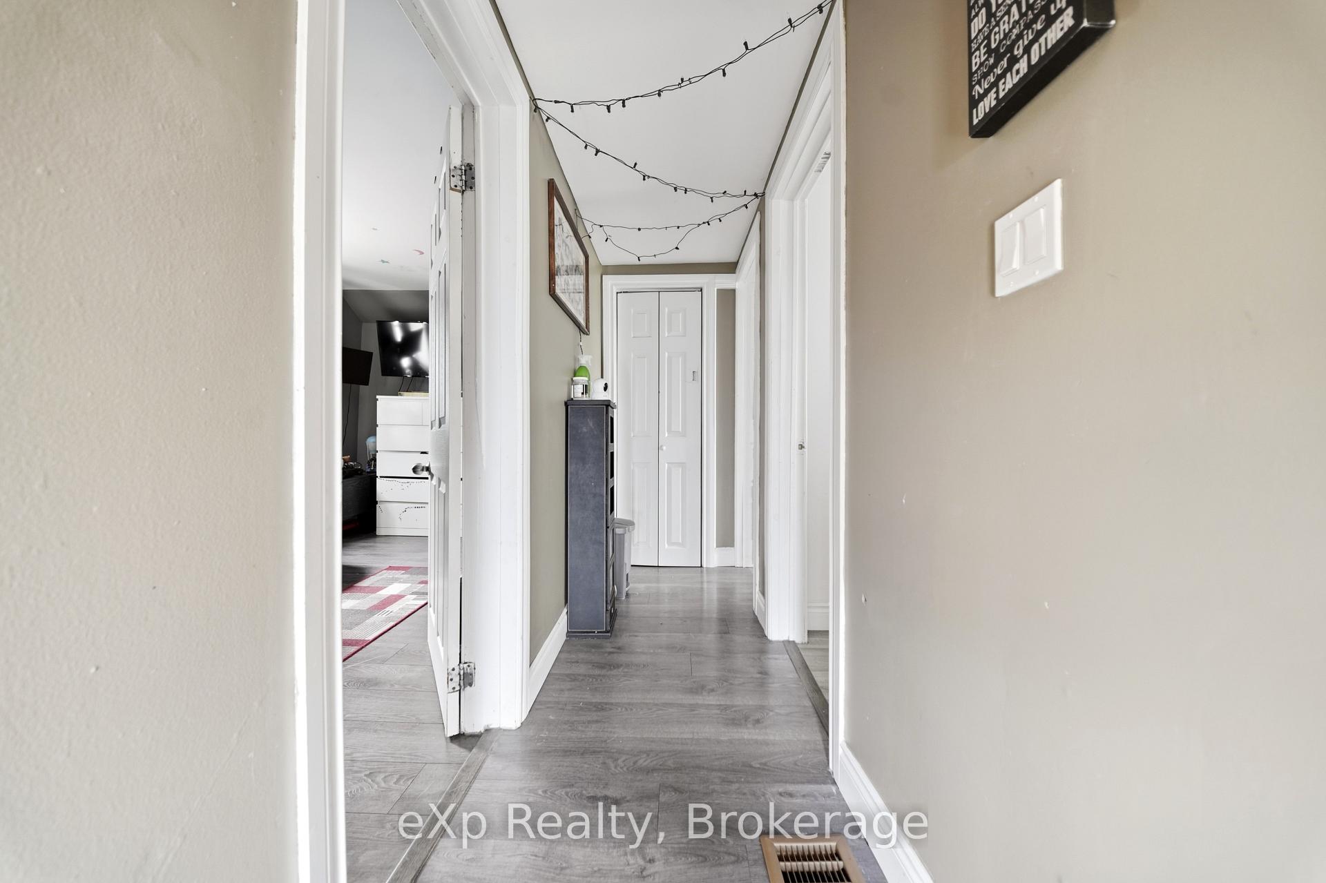 Photo 18 of 213 Station Street, Belleville, Belleville Ward — HOMEH