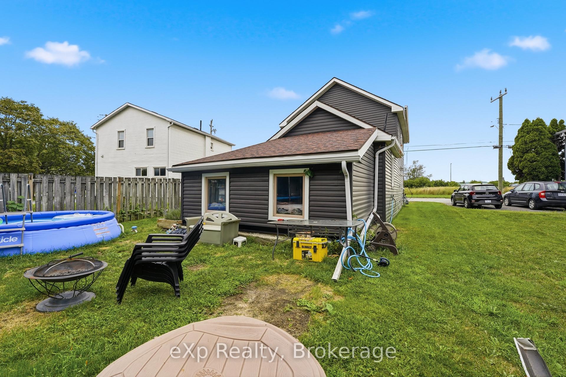 Photo 25 of 213 Station Street, Belleville, Belleville Ward — HOMEH