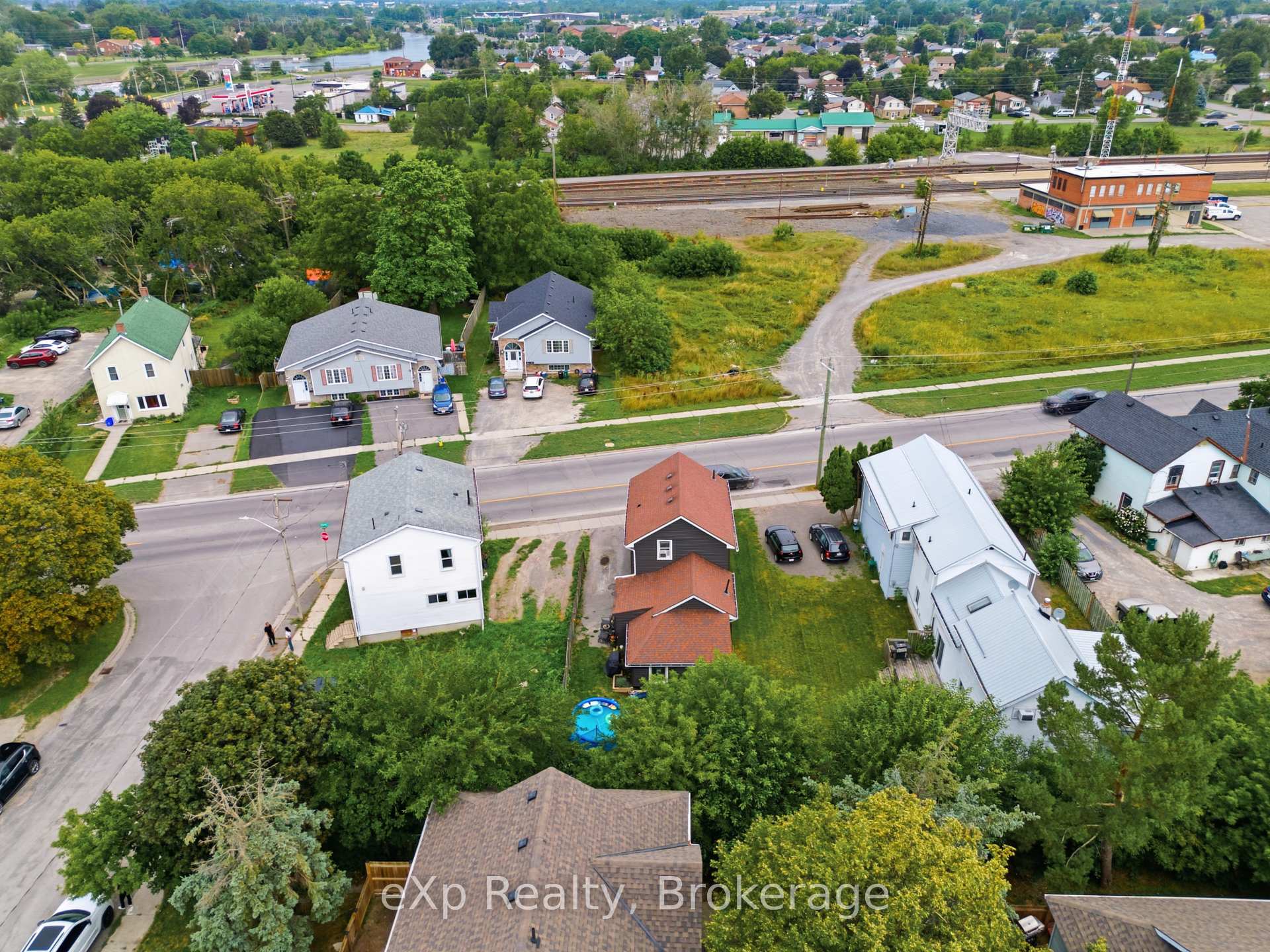 Photo 29 of 213 Station Street, Belleville, Belleville Ward — HOMEH