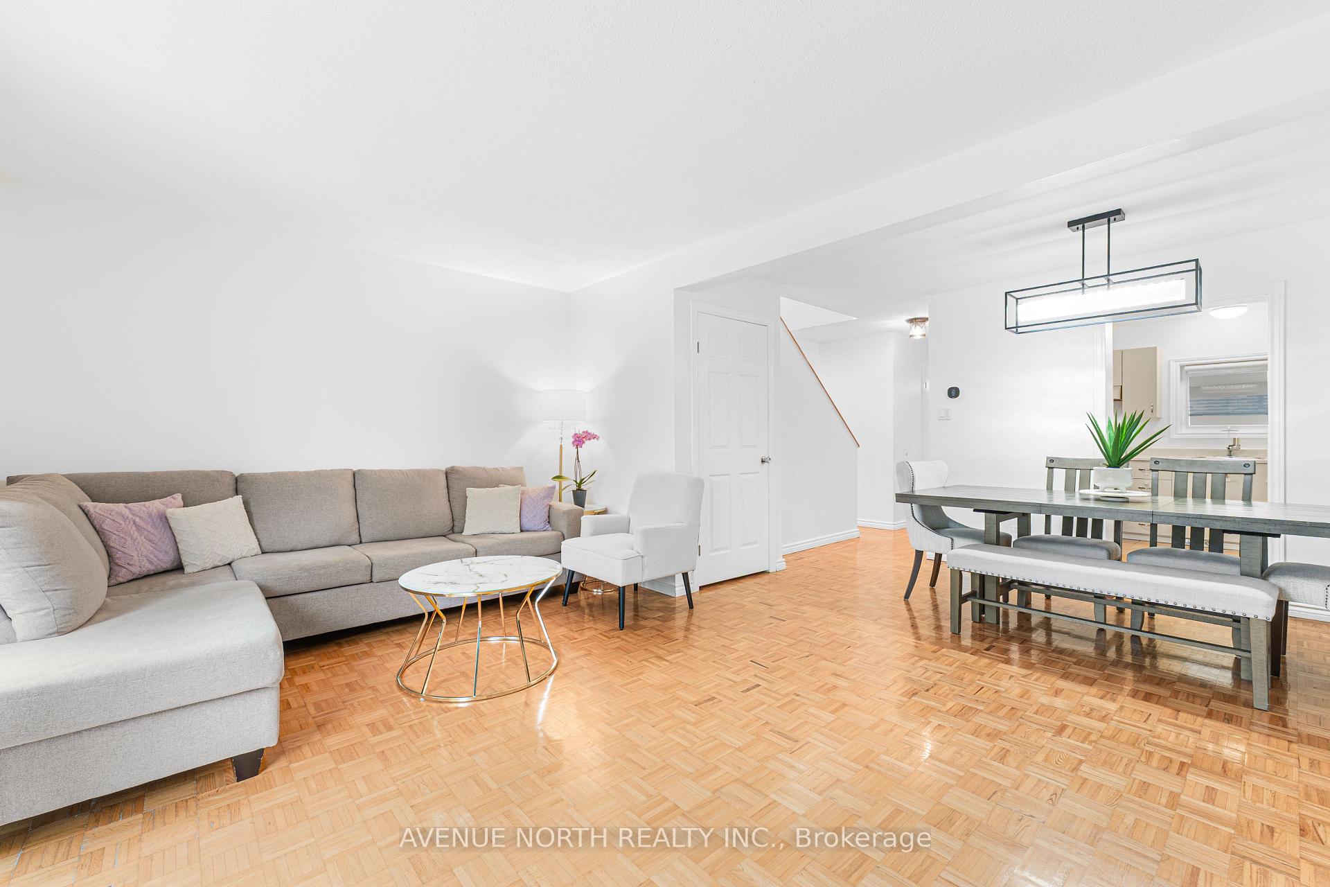 Photo 8 of 104 Bannerhill Private, Ottawa, Heron Gate/Industrial Park — HOMEH