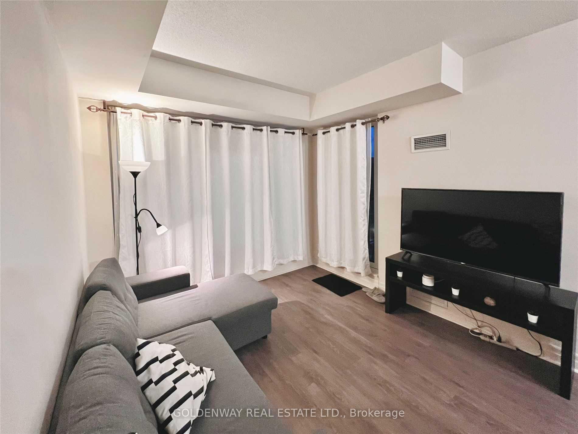 Photo 8 of Unit 516, 8130 Birchmount Road, Markham, Unionville — HOMEH