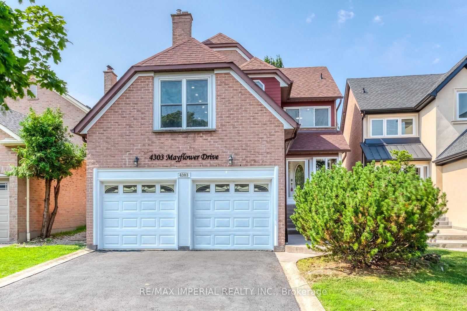 Photo 2 of 4303 Mayflower Drive, Mississauga, Hurontario — HOMEH