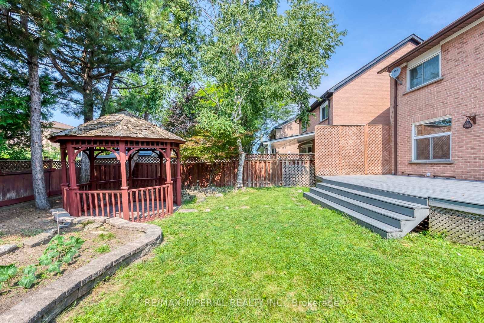 Photo 50 of 4303 Mayflower Drive, Mississauga, Hurontario — HOMEH