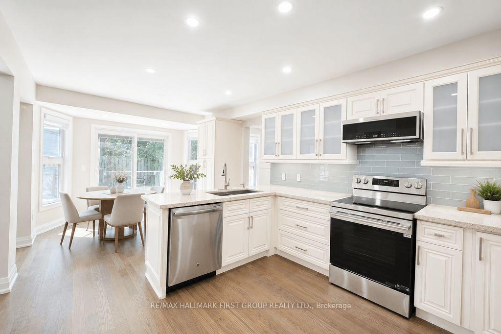 Photo 7 of 1818 Dencourt Drive, Pickering, Amberlea — HOMEH