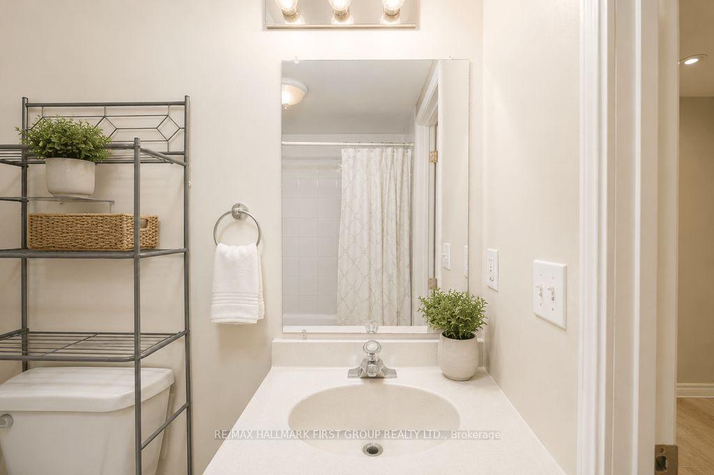 Photo 36 of 1818 Dencourt Drive, Pickering, Amberlea — HOMEH