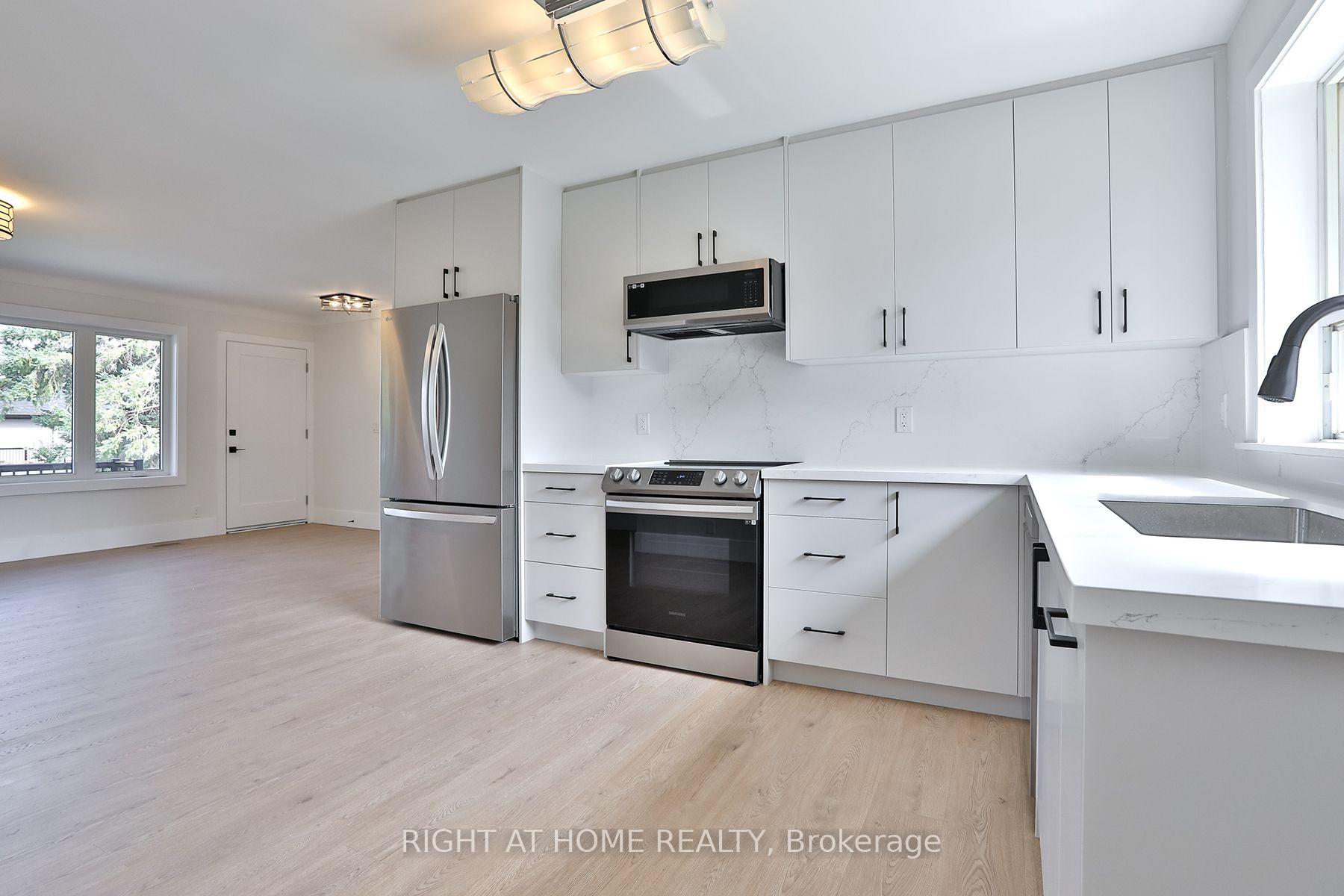 Photo 5 of 80 Stephen Drive, Caledon, Bolton West — HOMEH
