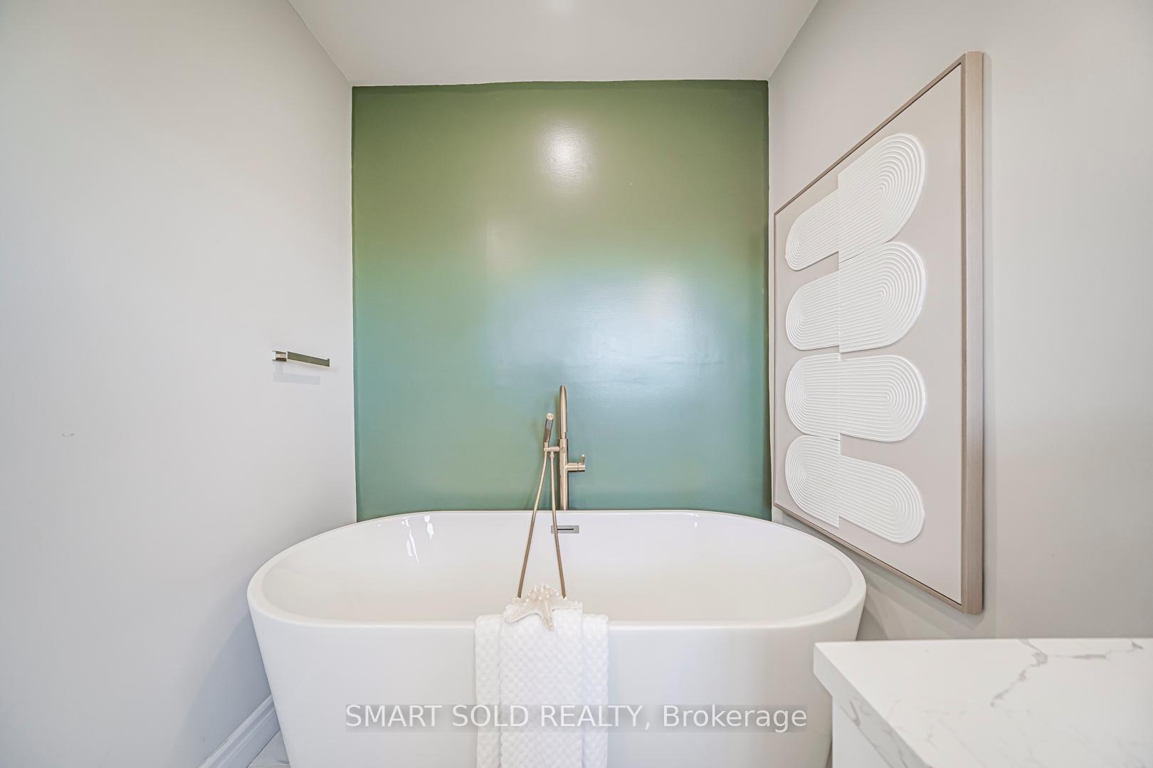 Photo 26 of 8 Gordon Weeden Road, Markham, Greensborough — HOMEH