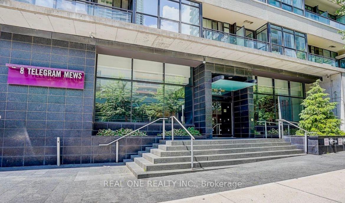 Photo 2 of Unit 627, 8 Telegram Mews, Toronto, Waterfront Communities — HOMEH