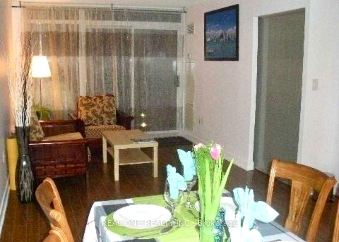 Photo 6 of Unit 627, 8 Telegram Mews, Toronto, Waterfront Communities — HOMEH
