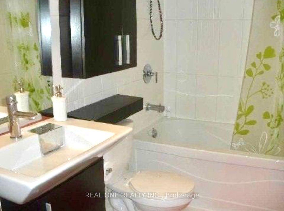 Photo 9 of Unit 627, 8 Telegram Mews, Toronto, Waterfront Communities — HOMEH