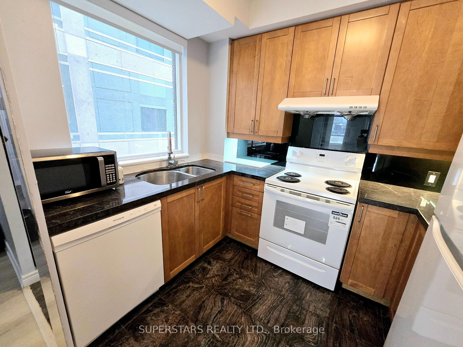Photo 8 of Unit 1502, 55 Bloor Street E, Toronto, Church-Yonge Corridor — HOMEH