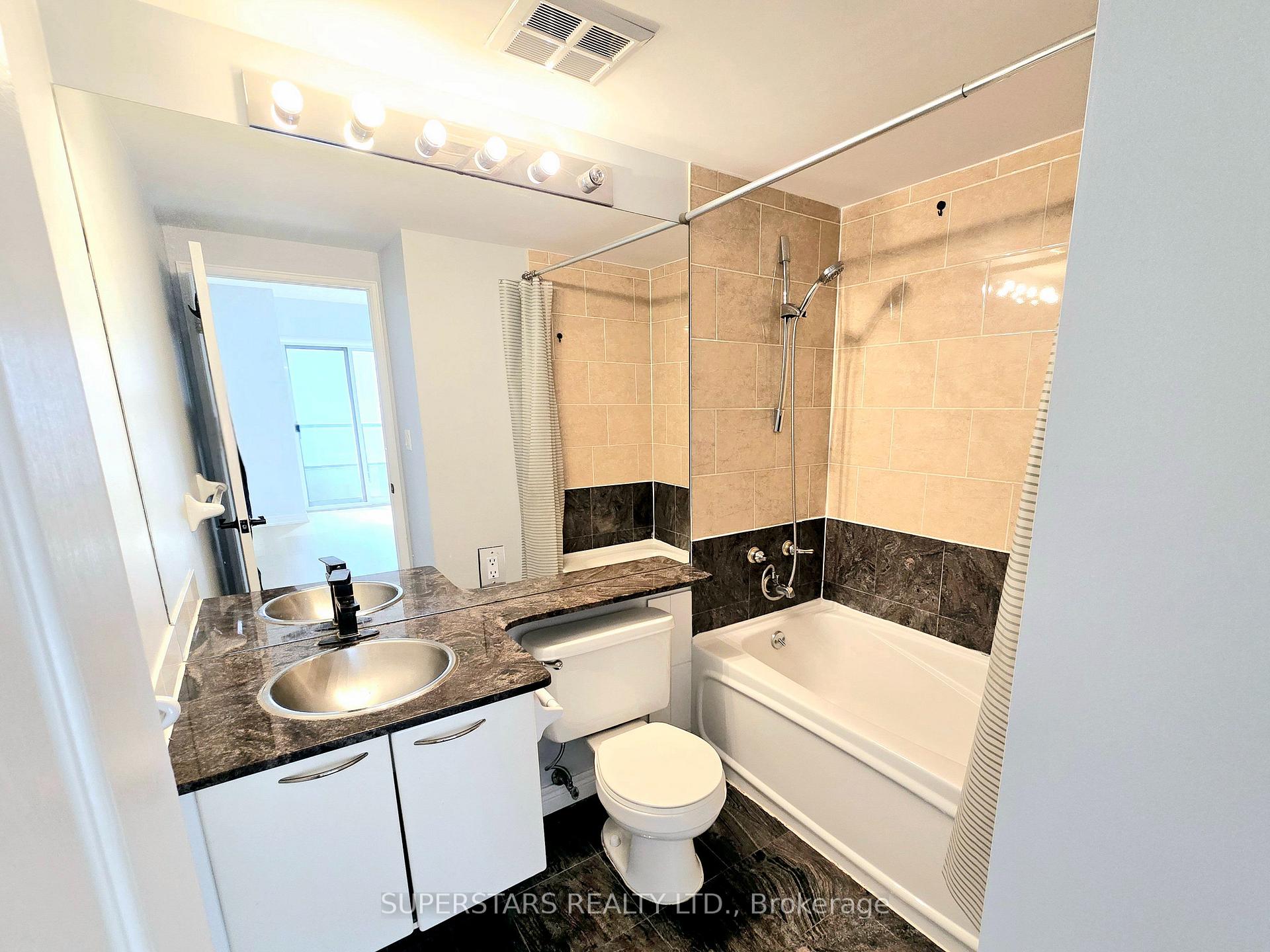 Photo 12 of Unit 1502, 55 Bloor Street E, Toronto, Church-Yonge Corridor — HOMEH