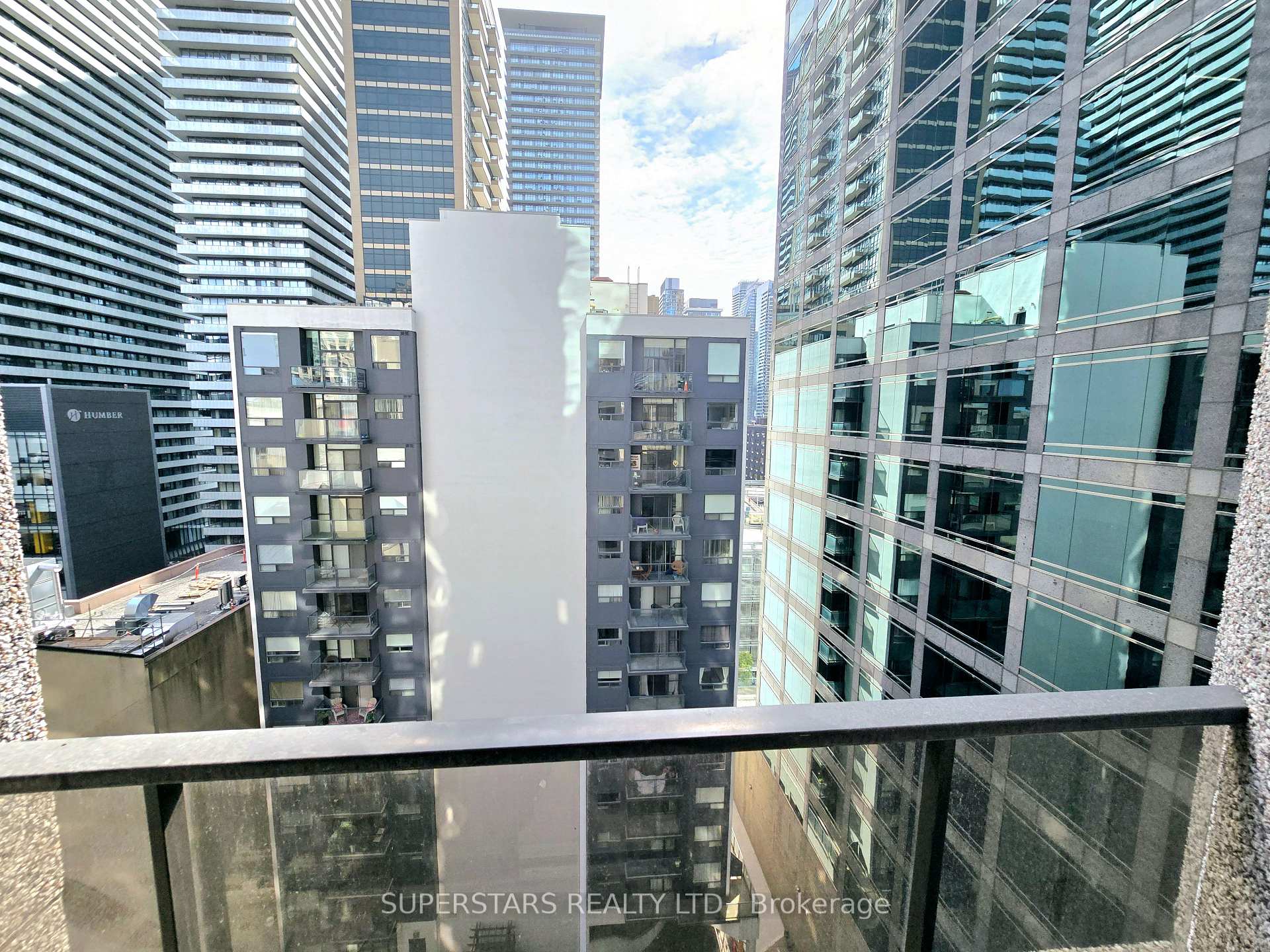 Photo 17 of Unit 1502, 55 Bloor Street E, Toronto, Church-Yonge Corridor — HOMEH