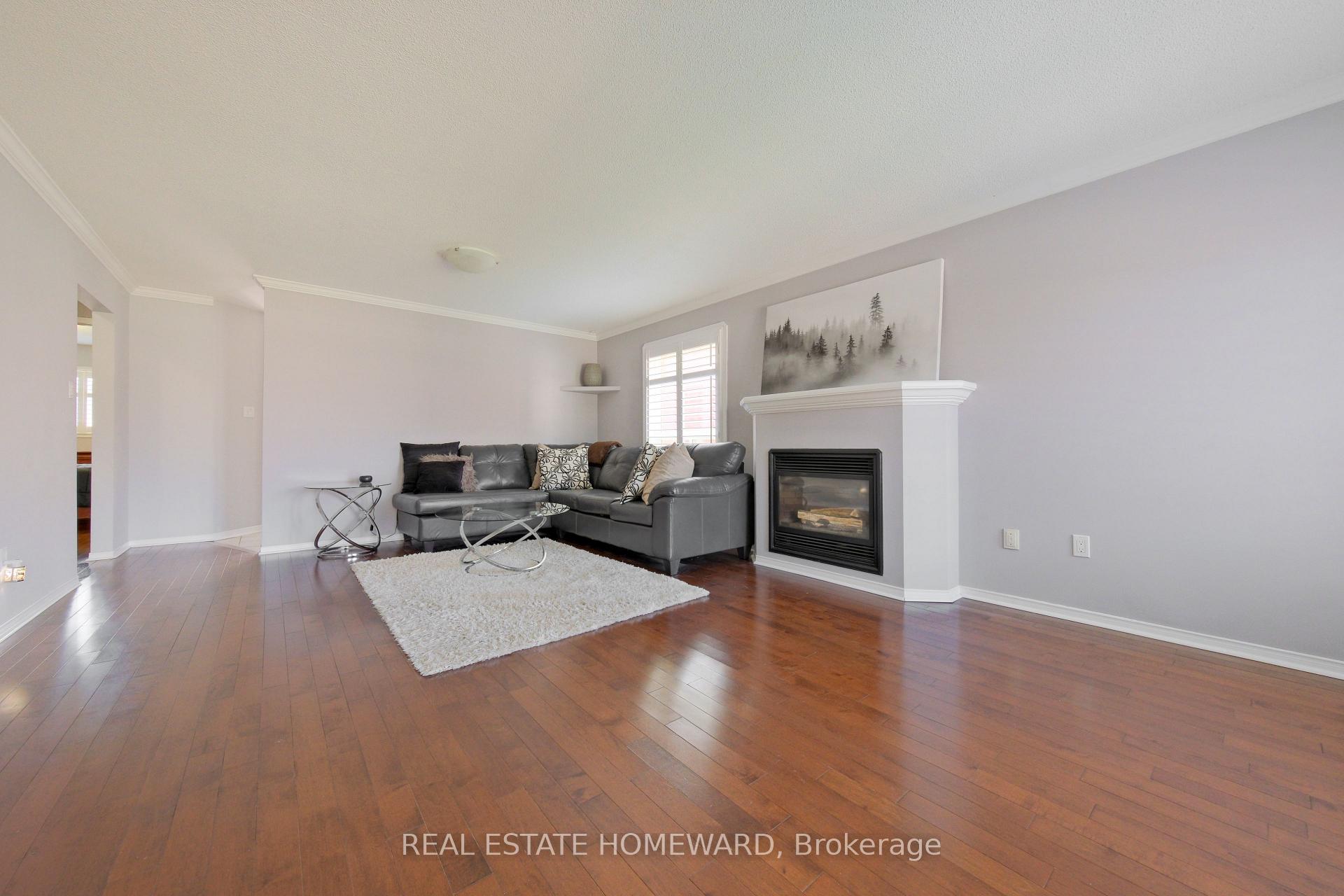 Photo 9 of 1283 Vincent Crescent, Innisfil, Alcona — HOMEH