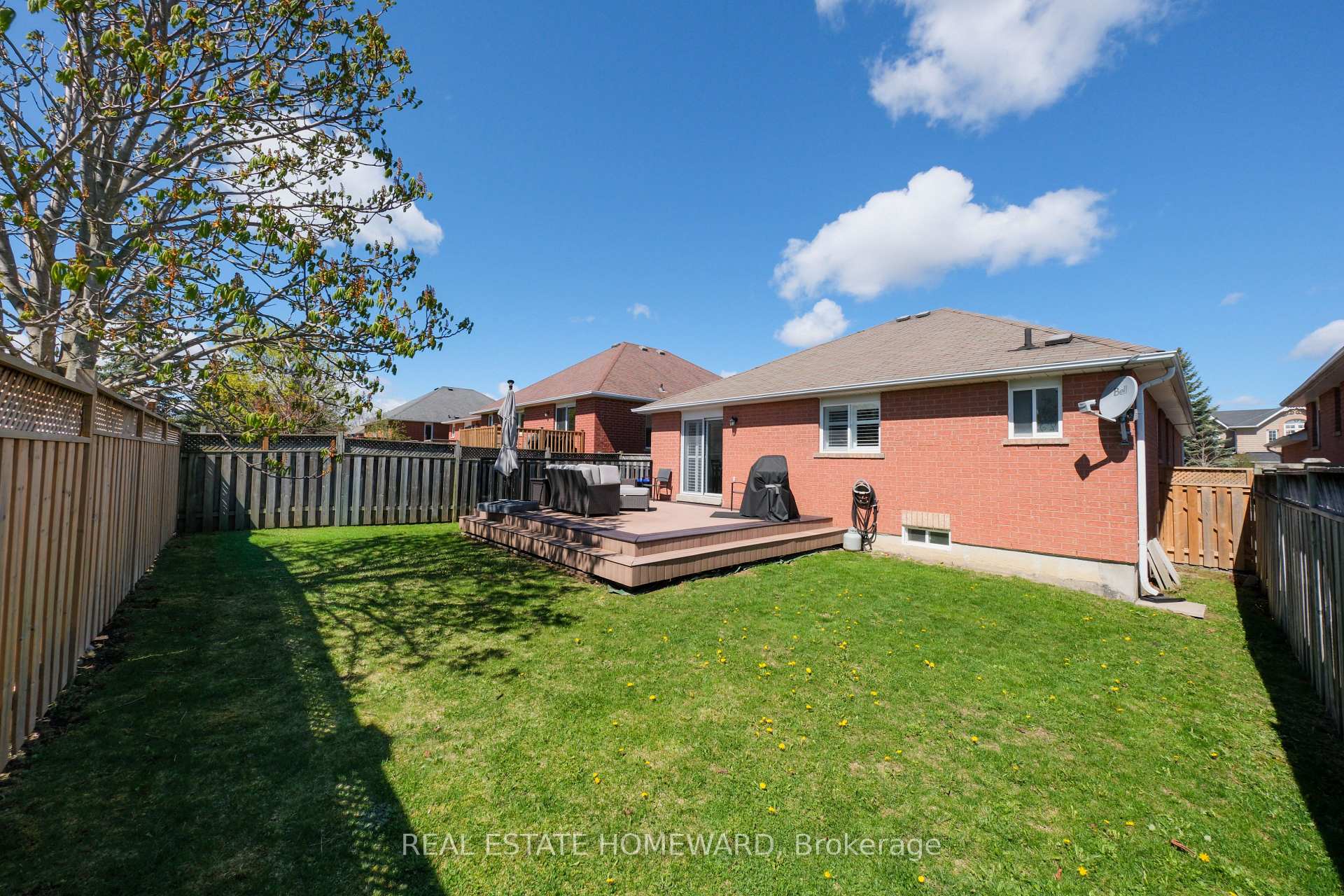 Photo 18 of 1283 Vincent Crescent, Innisfil, Alcona — HOMEH