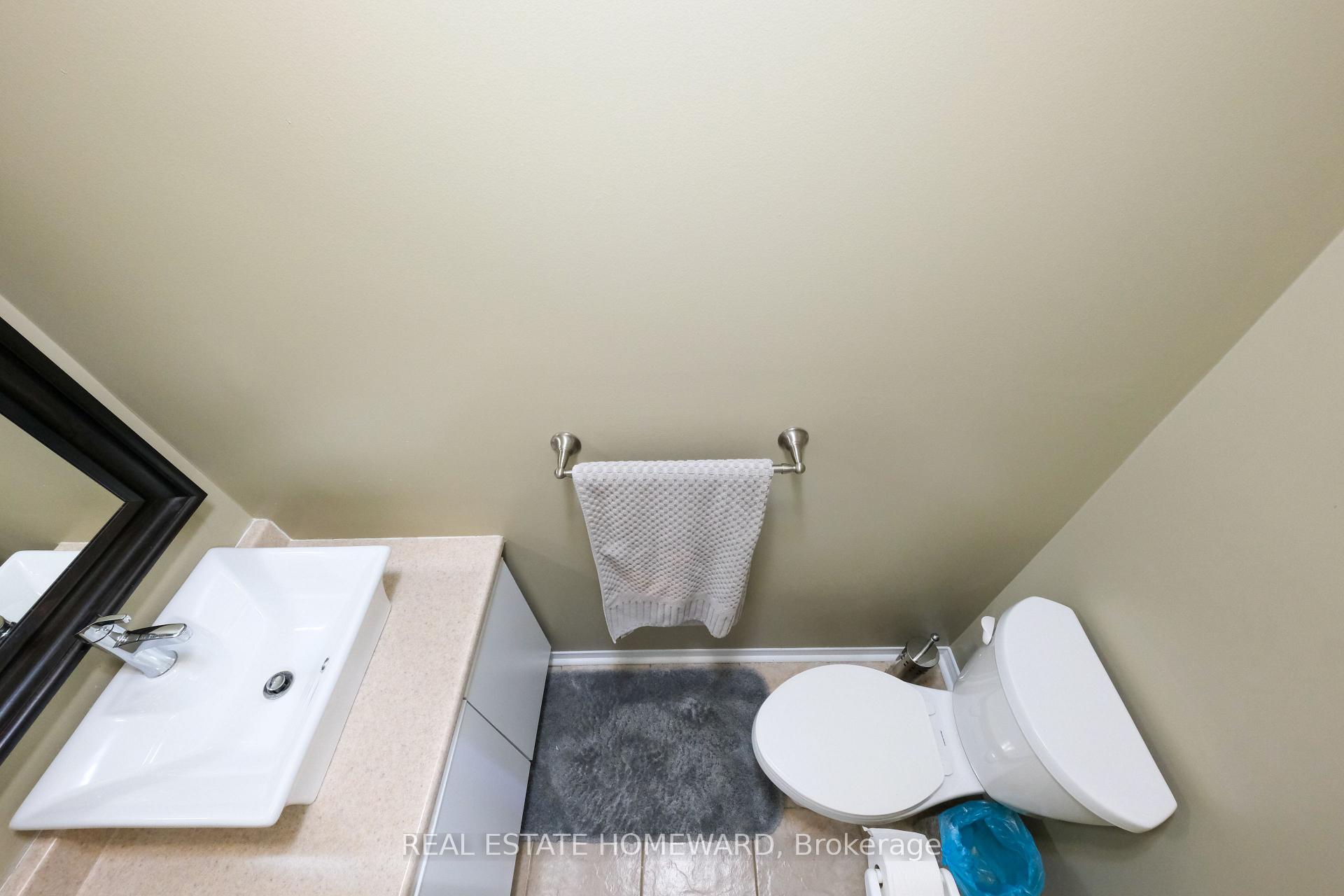 Photo 30 of 1283 Vincent Crescent, Innisfil, Alcona — HOMEH