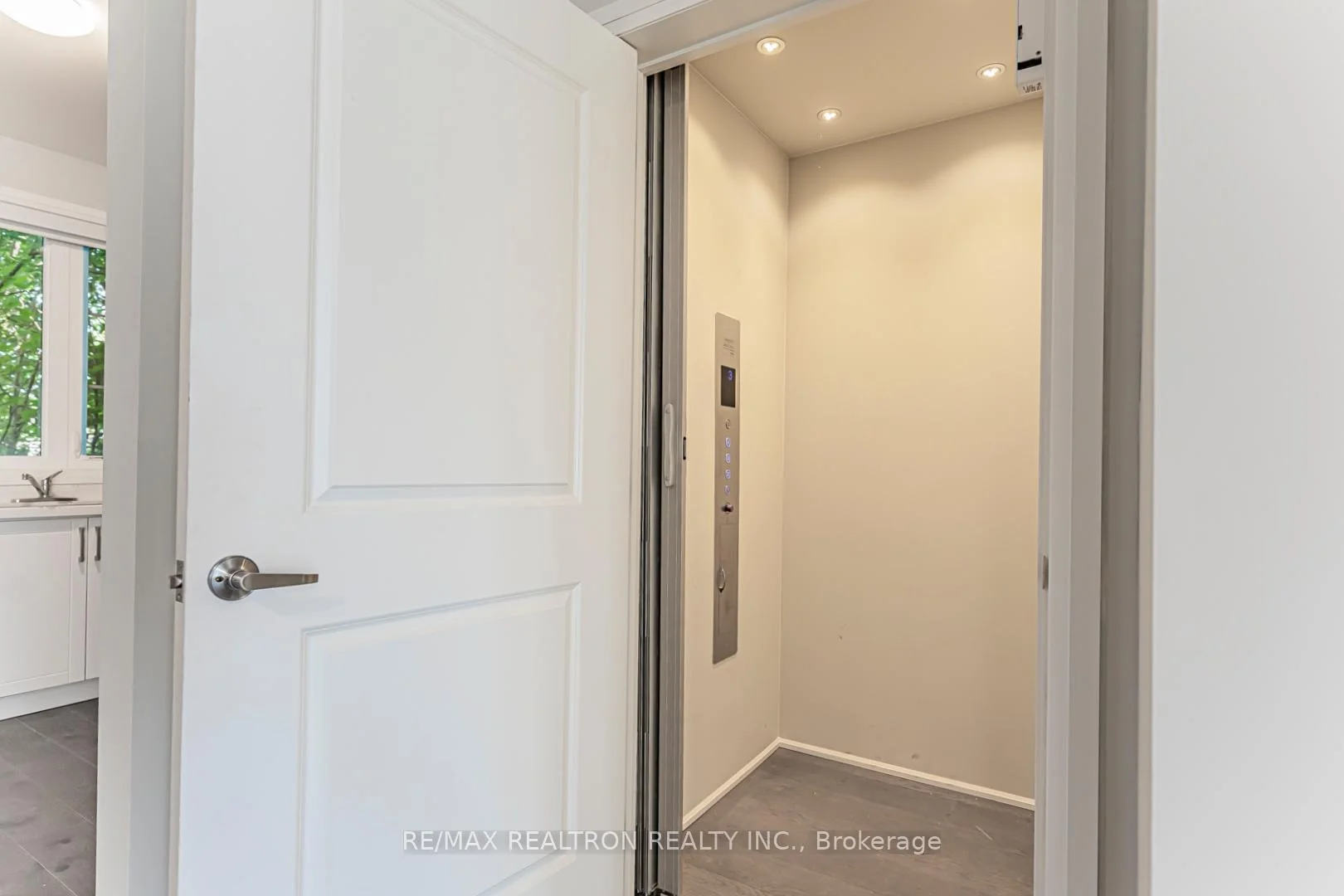 Photo 6 of Unit 09, 260 Eagle Street, Newmarket, Central Newmarket — HOMEH
