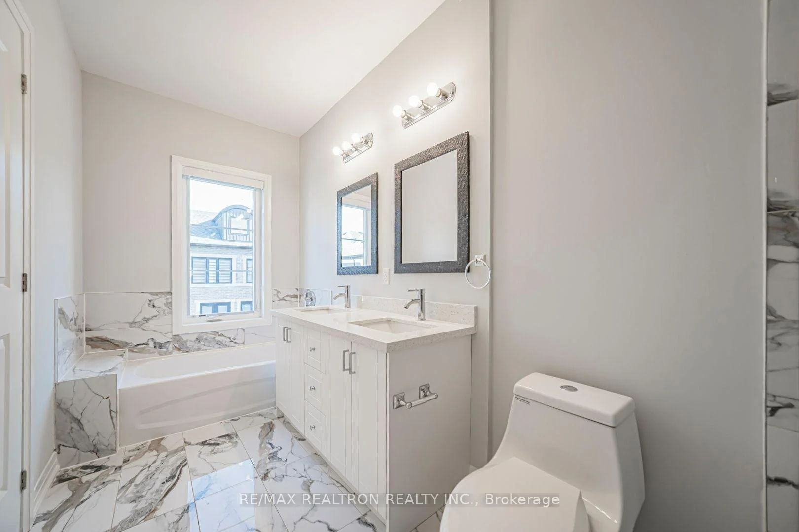 Photo 37 of Unit 09, 260 Eagle Street, Newmarket, Central Newmarket — HOMEH