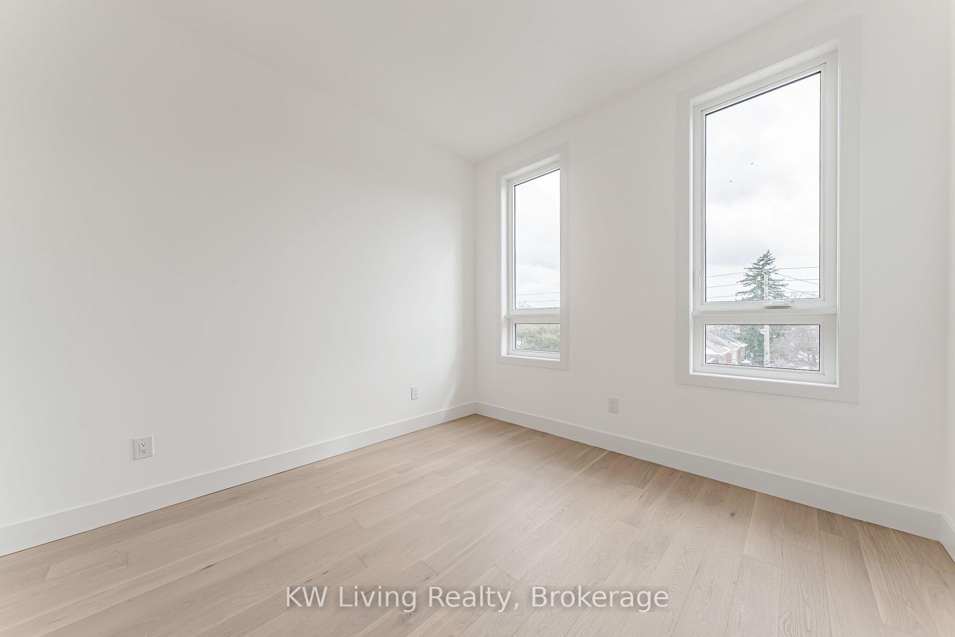 Photo 19 of 712 Eglinton Avenue E, Toronto, Leaside — HOMEH